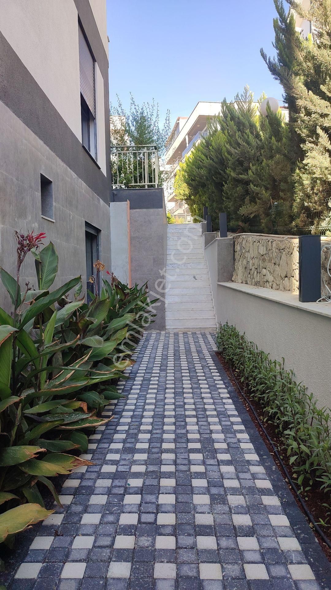 Aydın Kuşadası Satılık - Görsel 2