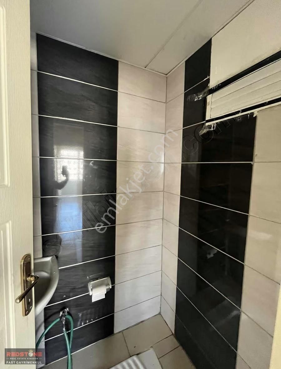 Kıyıboyu Civarı Genç Bina 2+1 Kapalı Mutfak Satılık!! - Görsel 2