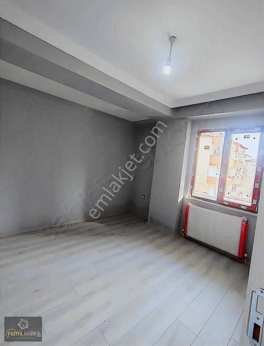 Famili Gayrımenkul Vatan Mah 2+1 90 M2 Ara Kat 2595 Bin - Görsel 16