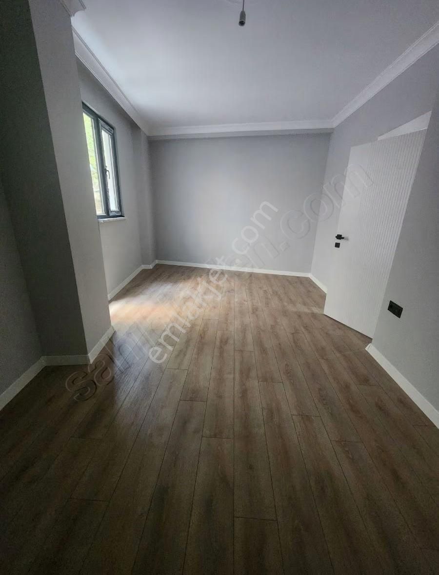 Denız Can Emlak Darica Merkezde Bahçeli 1+1 Kaçmaz Kupon Daire - Görsel 4