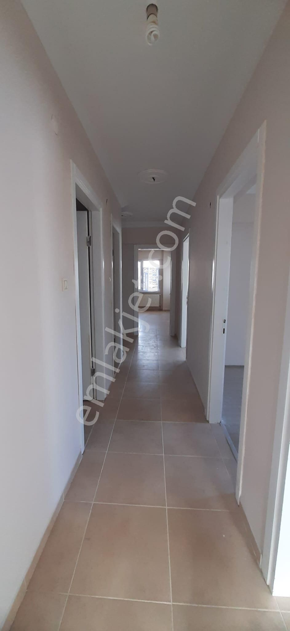 Esenler’de Kiralık 3+1 Daire - Görsel 11