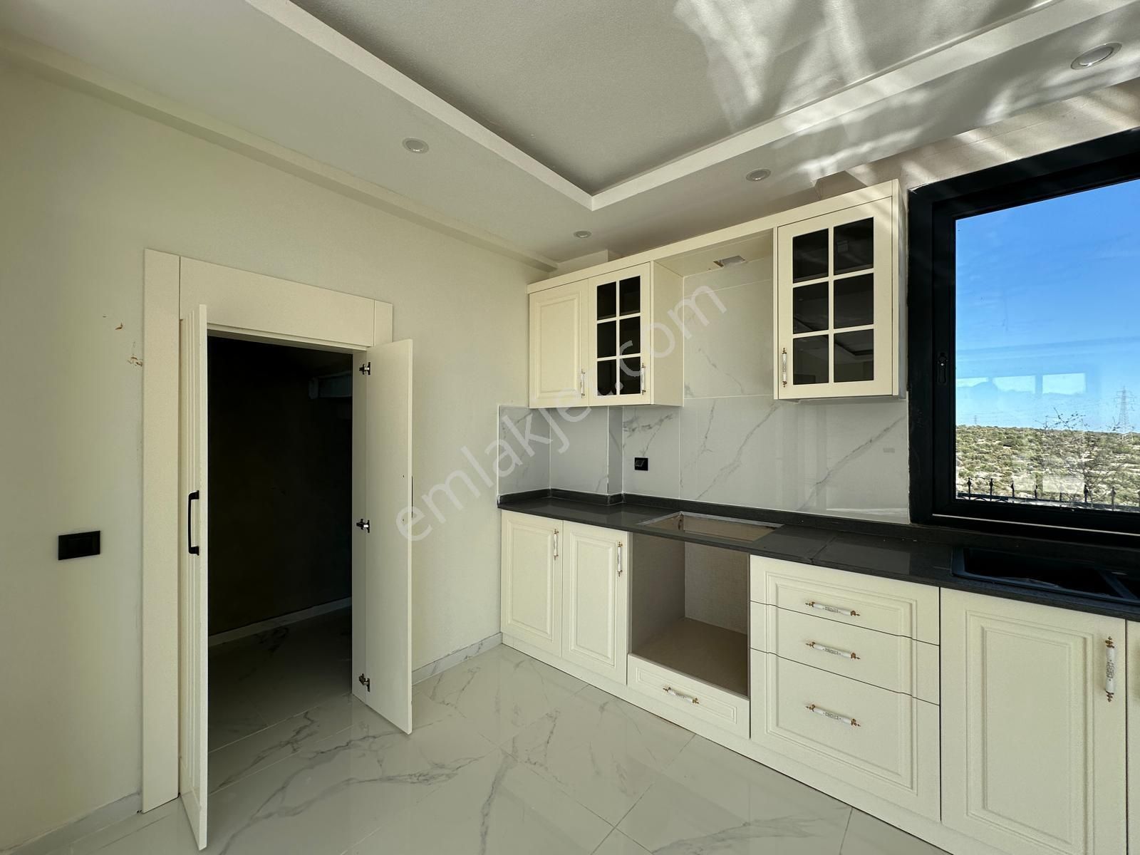 Mersin/erdemli/kızkalesi'nde Satılık 3+1 Villa - Görsel 6