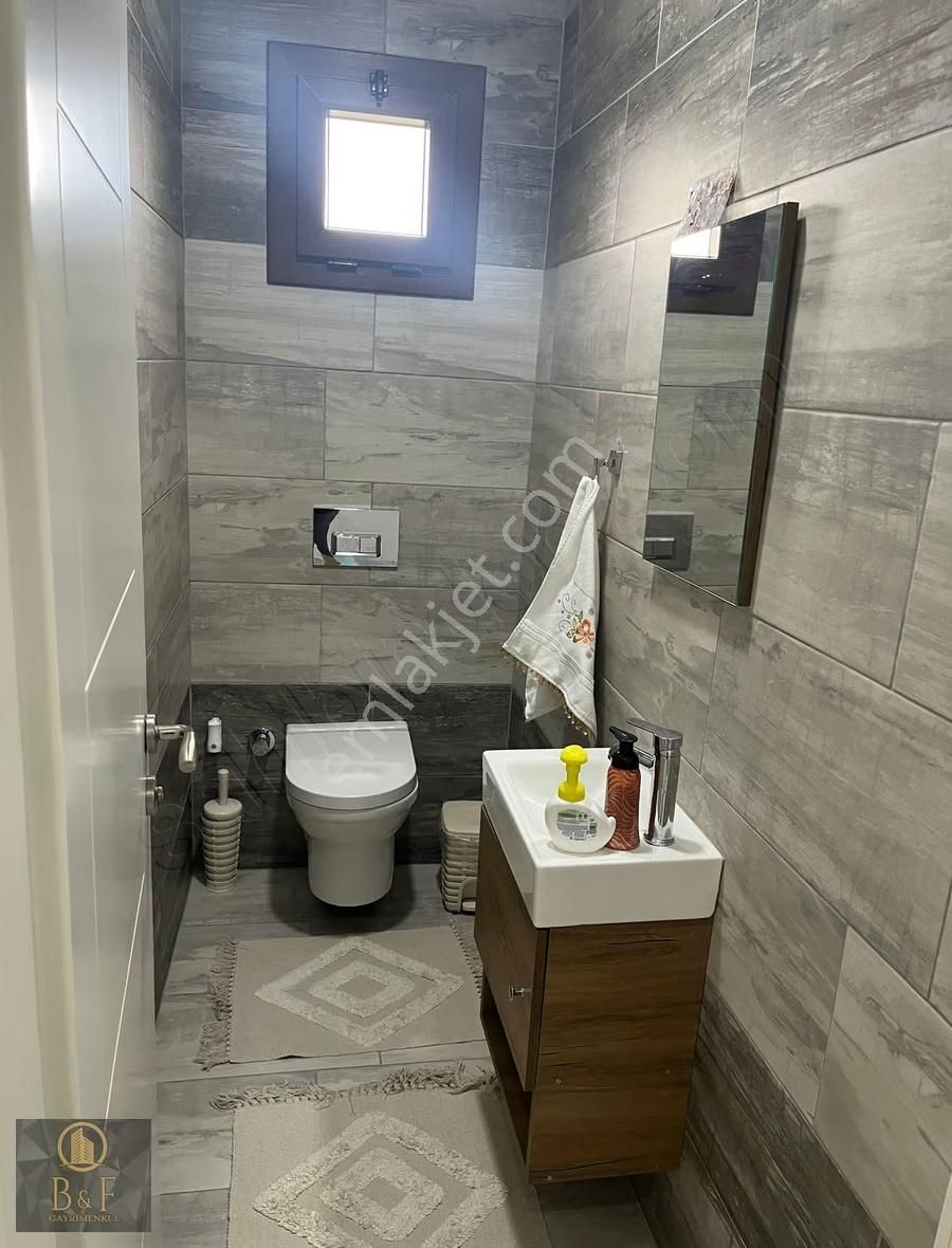 Cumhuriyet Mahallesinde 145m2 Dubleks Daire - Görsel 6