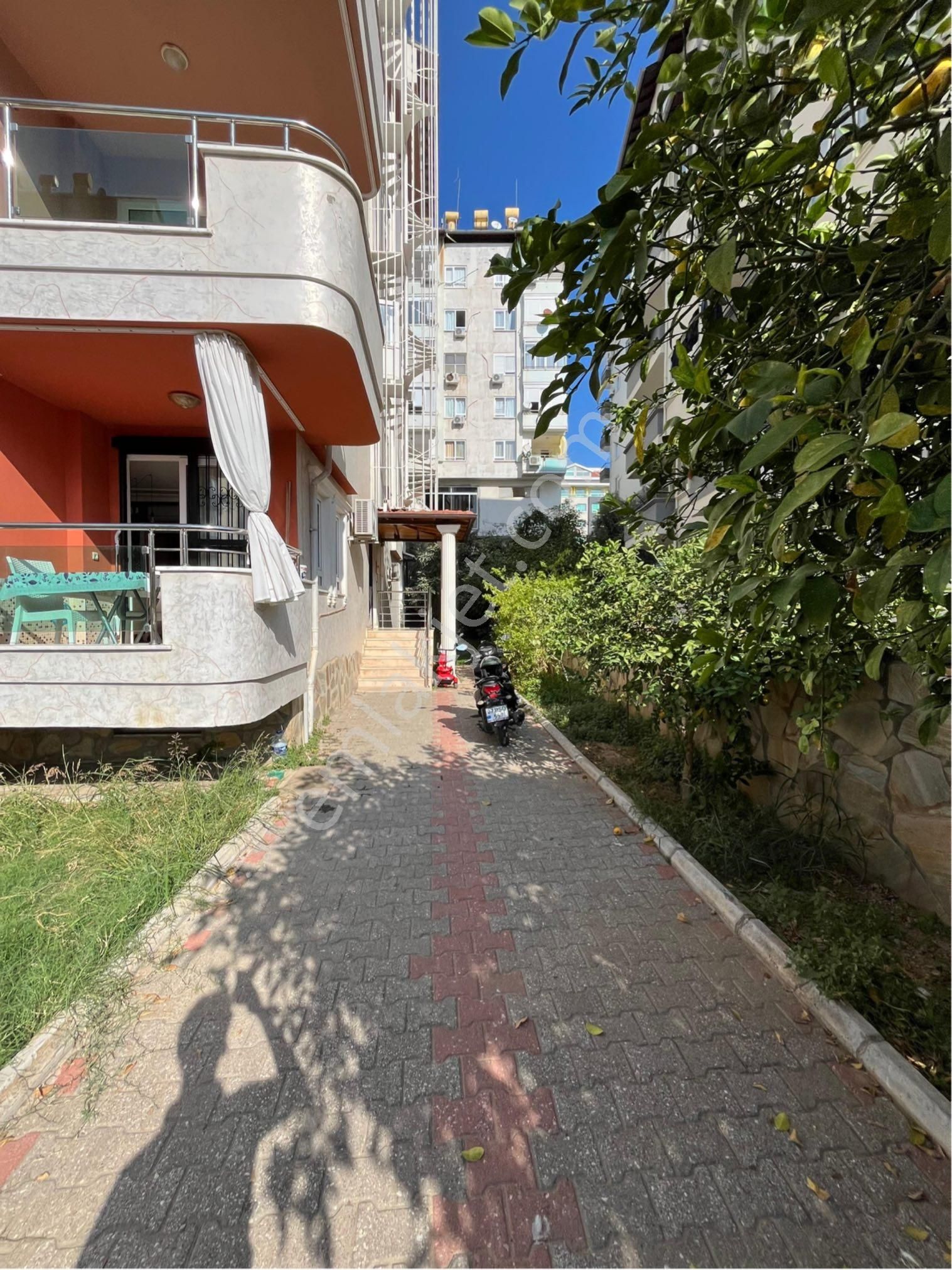 Alanya/kadıpaşa Mah.anadolu Hast. Yakını 3+1 Kiralık Daire - Görsel 3