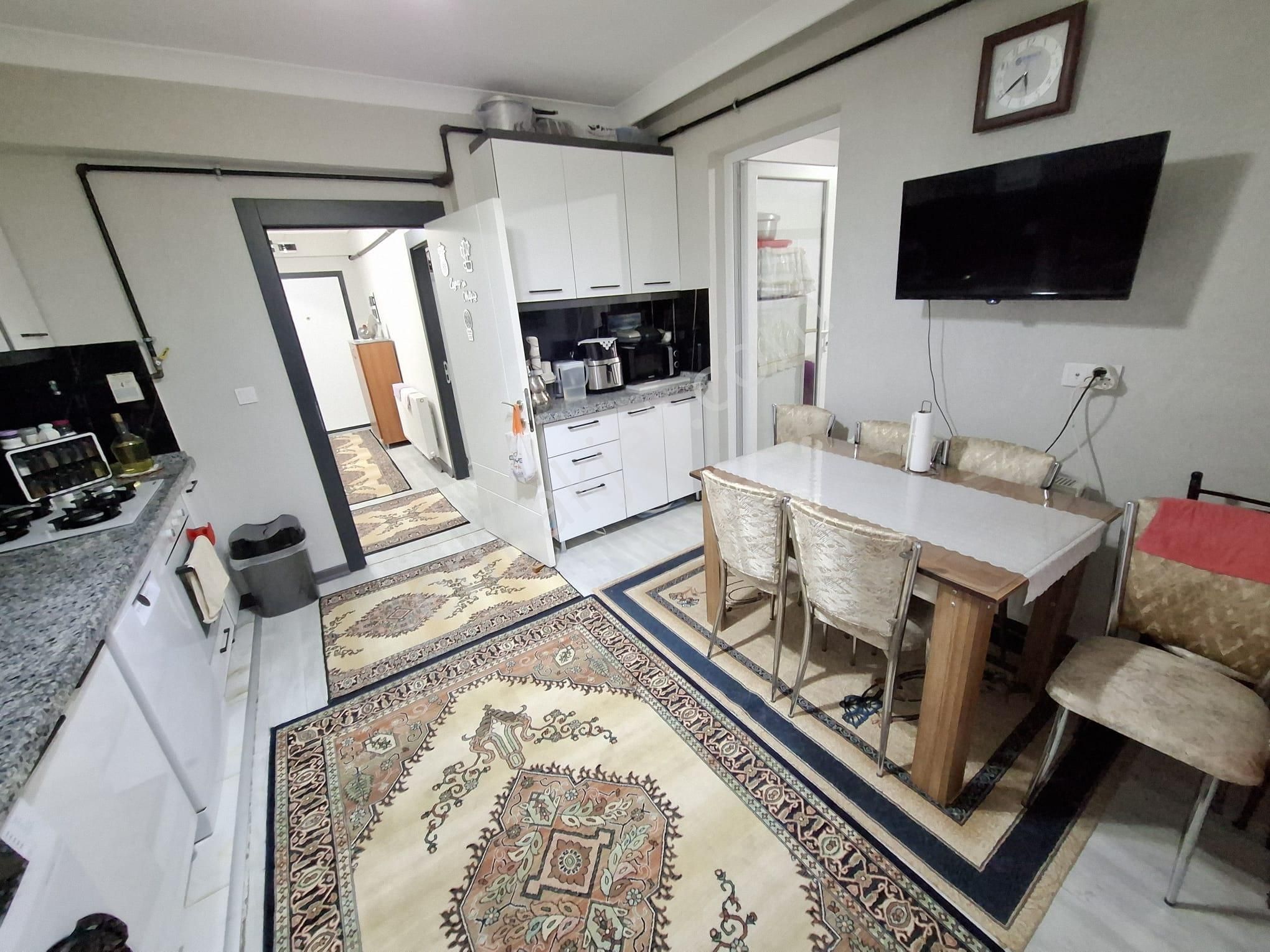 Altındağ - Feridun Çelik Mahallesinde Yapılı, Teras Balkonlu Merkezi Konumlu 3+1 Satılık Daire !!! - Görsel 5