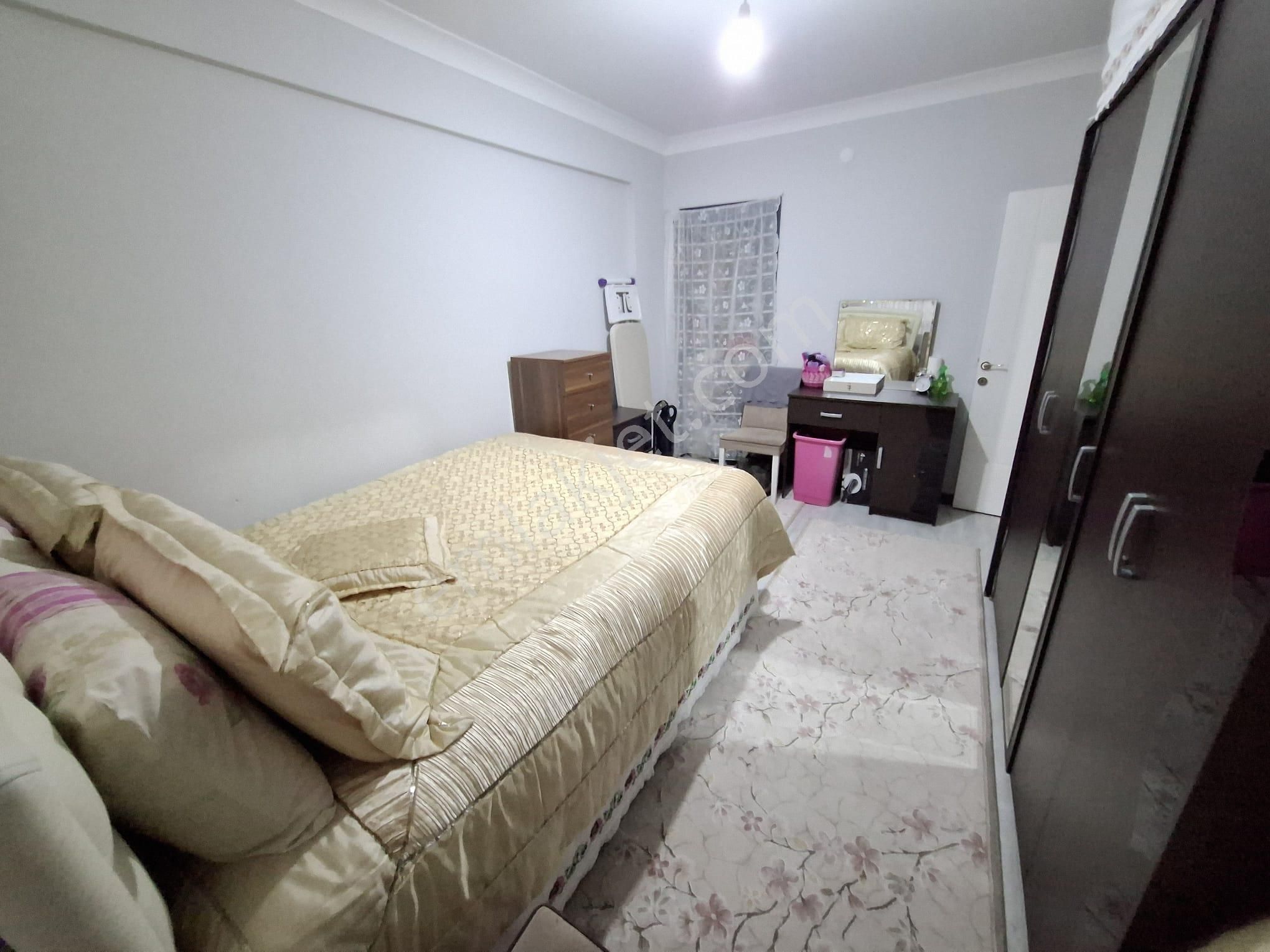 Altındağ - Feridun Çelik Mahallesinde Yapılı, Teras Balkonlu Merkezi Konumlu 3+1 Satılık Daire !!! - Görsel 13