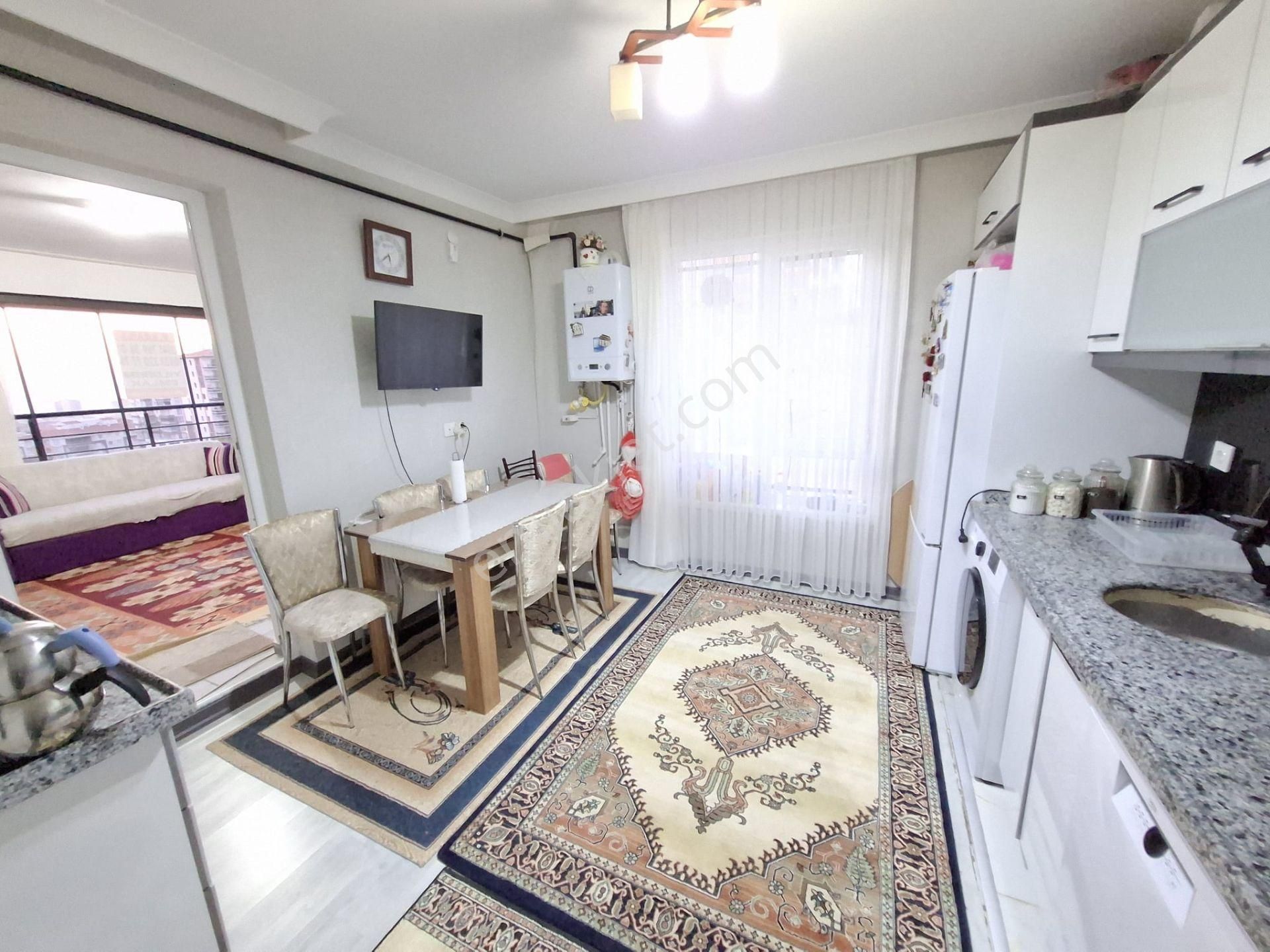 Altındağ - Feridun Çelik Mahallesinde Yapılı, Teras Balkonlu Merkezi Konumlu 3+1 Satılık Daire !!! - Görsel 6