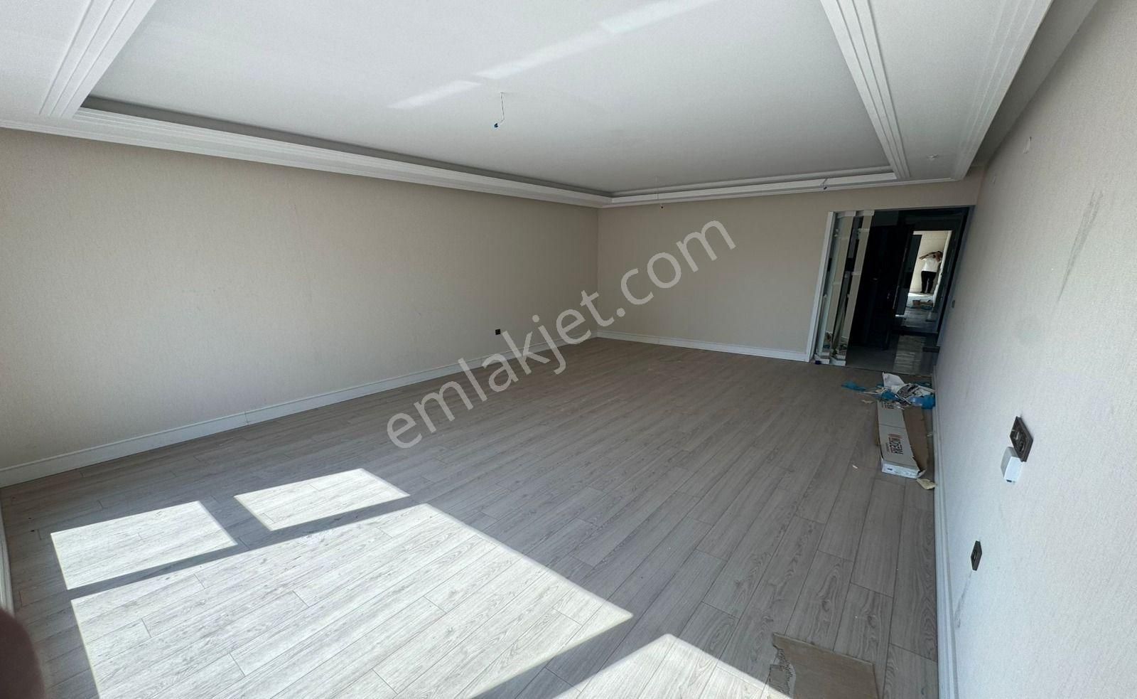 Ovacık'ta Site İçerisinde Ultra Lüks Yapılı 4.5+1 Daire! - Görsel 6