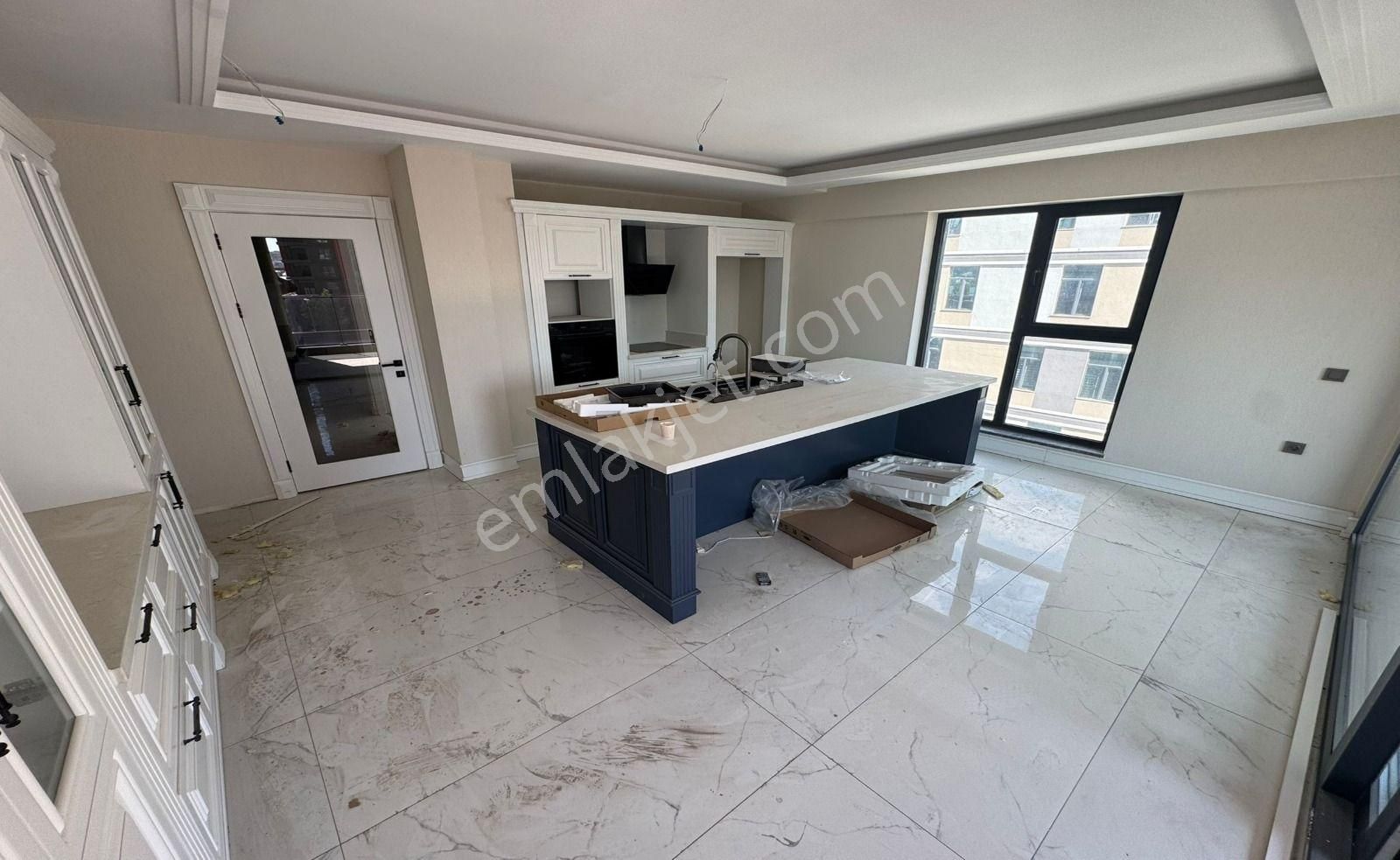 Ovacık'ta Site İçerisinde Ultra Lüks Yapılı 4.5+1 Daire! - Görsel 2