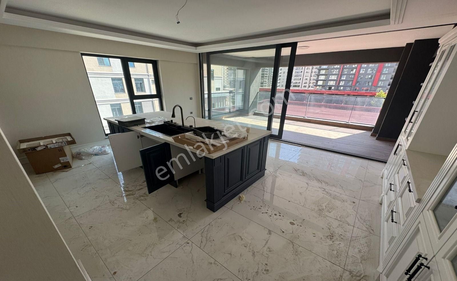 Ovacık'ta Site İçerisinde Ultra Lüks Yapılı 4.5+1 Daire! - Görsel 3