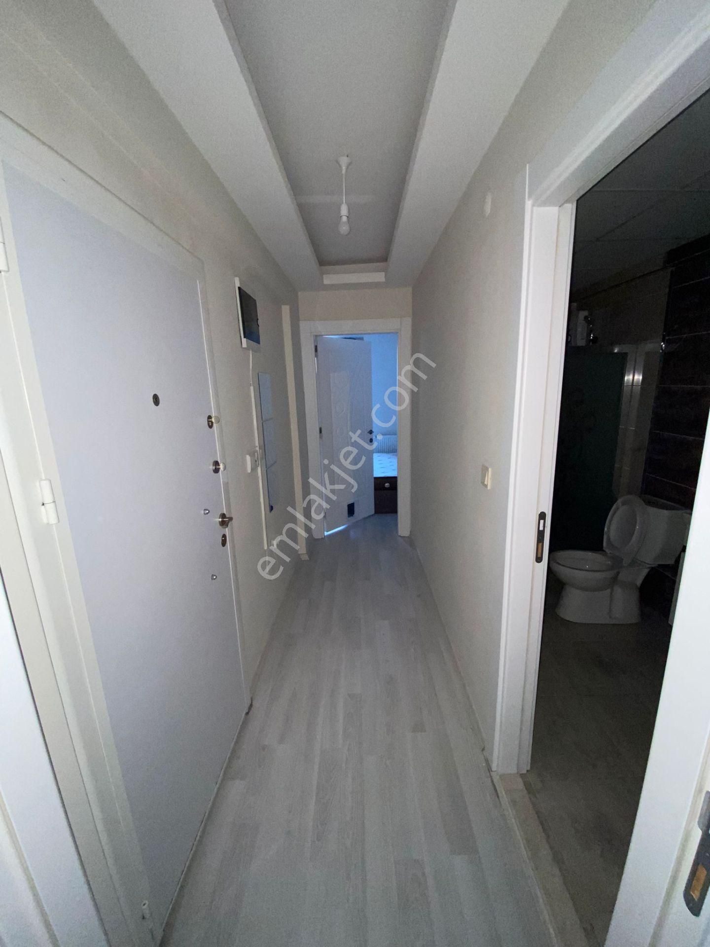 Buca Atatürk Mahallesin De 1+1 Eşyalı Kiralık Daire - Görsel 12