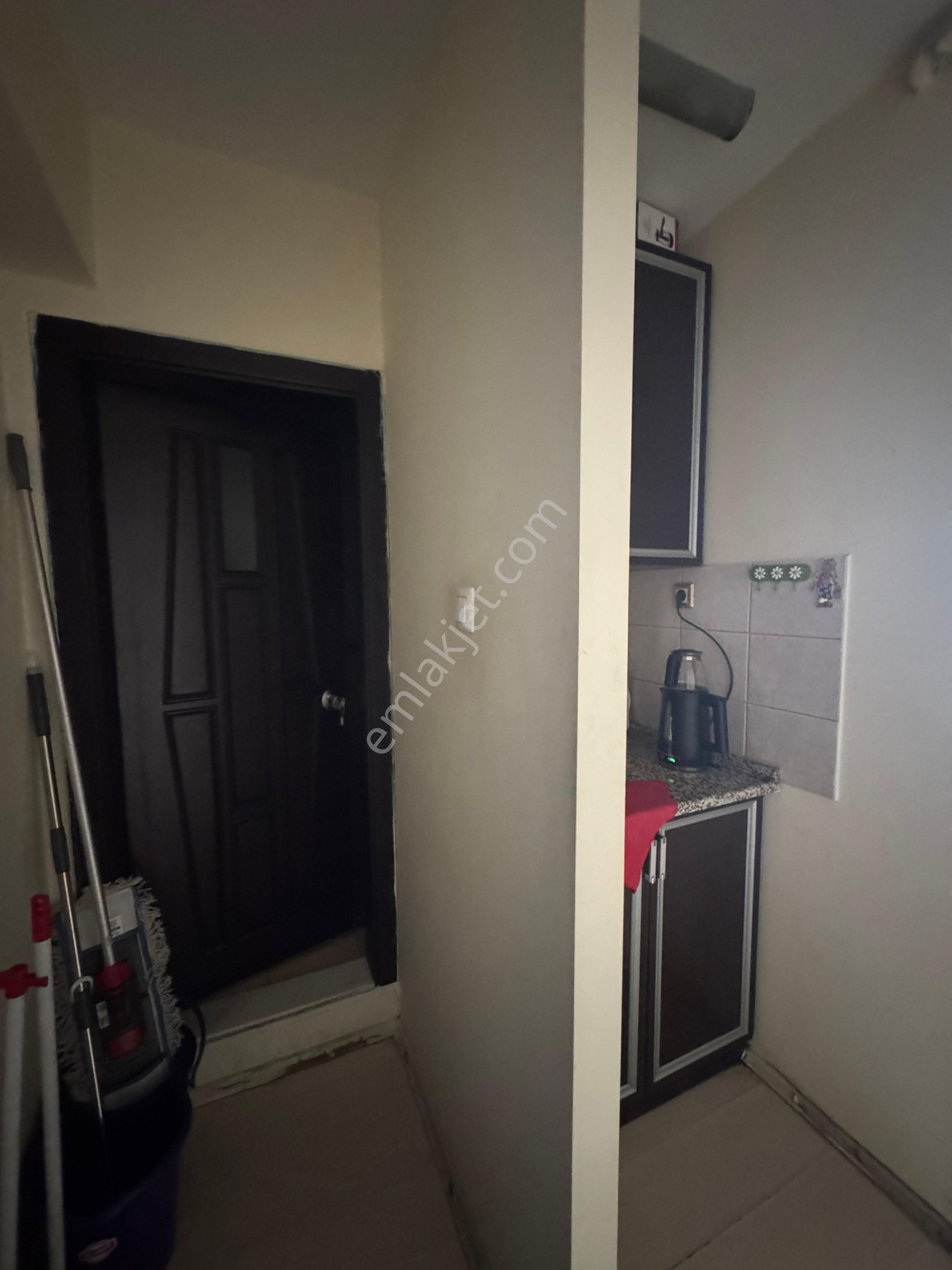 Conker İnşaat Emlak’tan Cumhuriye Mahallesi 1+1 Kiralık Ofis - Görsel 12