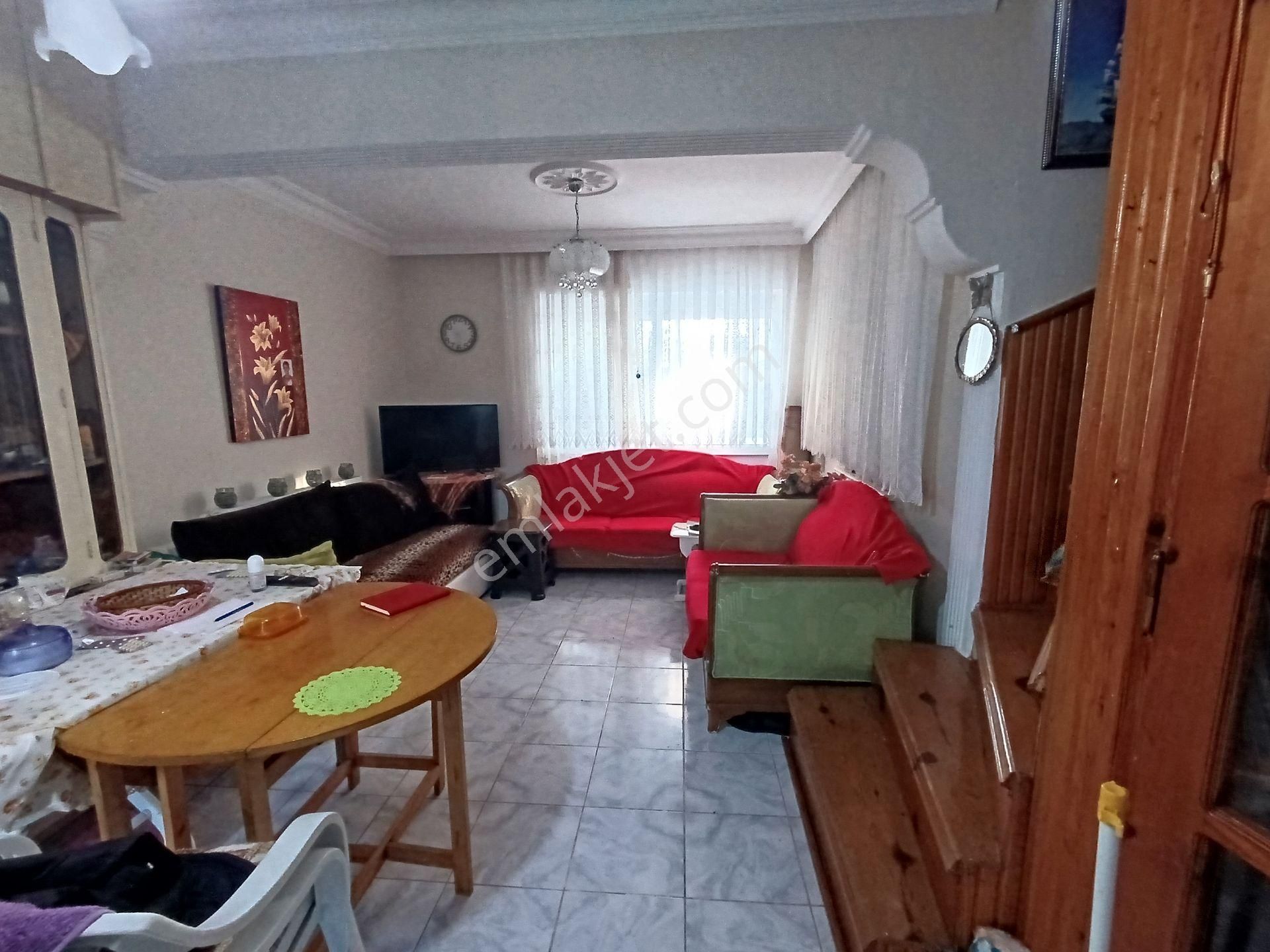 Müstakil Bahçe + Denize Yürüme Mesafesi Fırsat Satılık Villa - Görsel 2