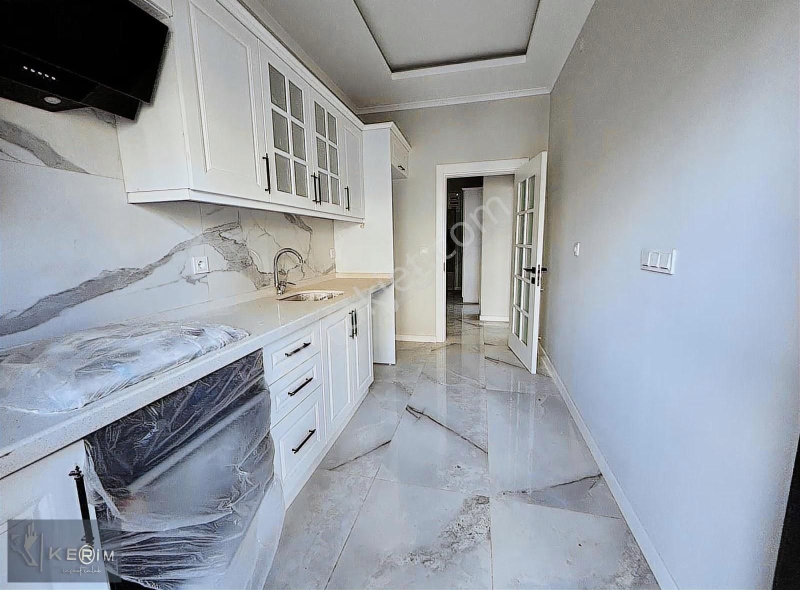 Kerim'den Küçükkuyu Merkez'de Denize 200 Mt 2+1 Satılık Daire - Görsel 21