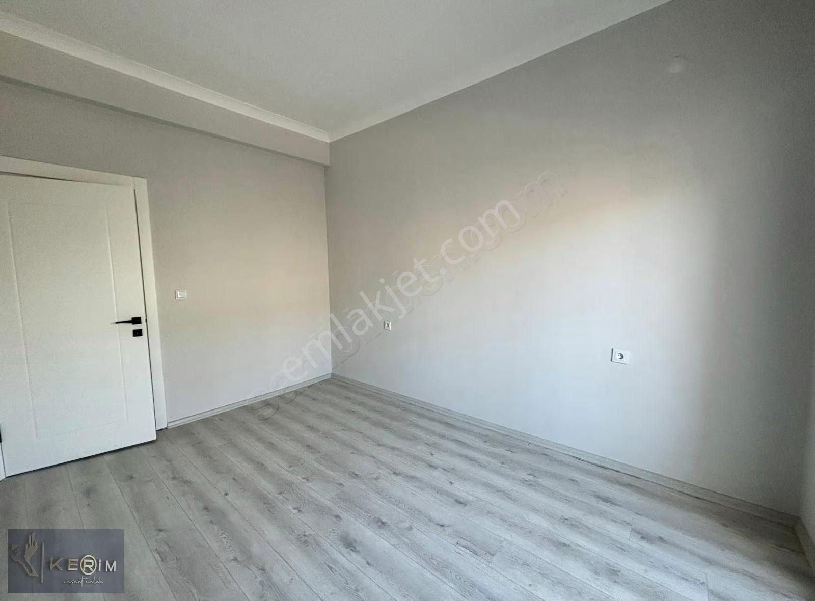 Kerim'den Küçükkuyu Merkez'de Denize 200 Mt 2+1 Satılık Daire - Görsel 20