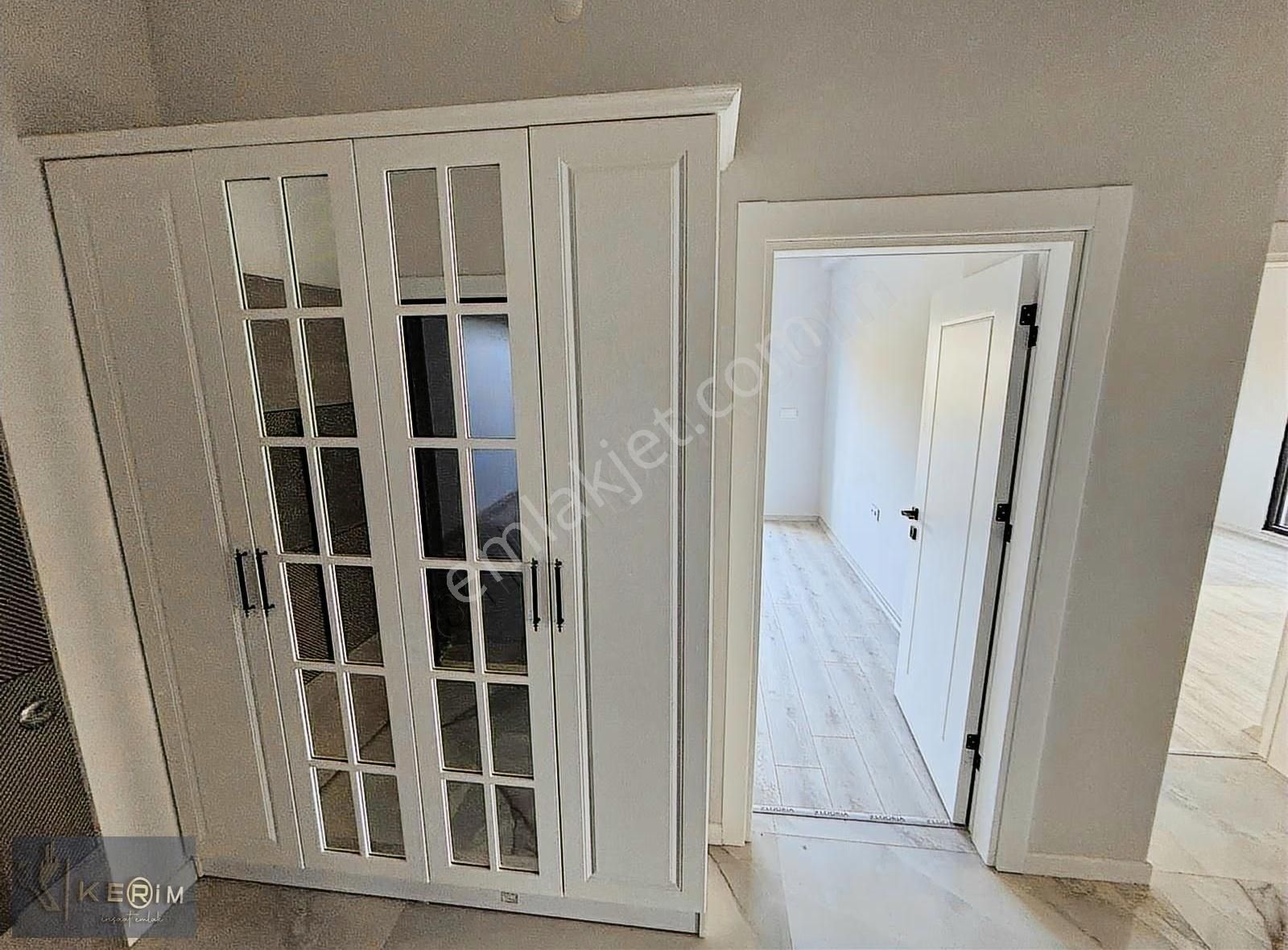 Kerim'den Küçükkuyu Merkez'de Denize 200 Mt 2+1 Satılık Daire - Görsel 4