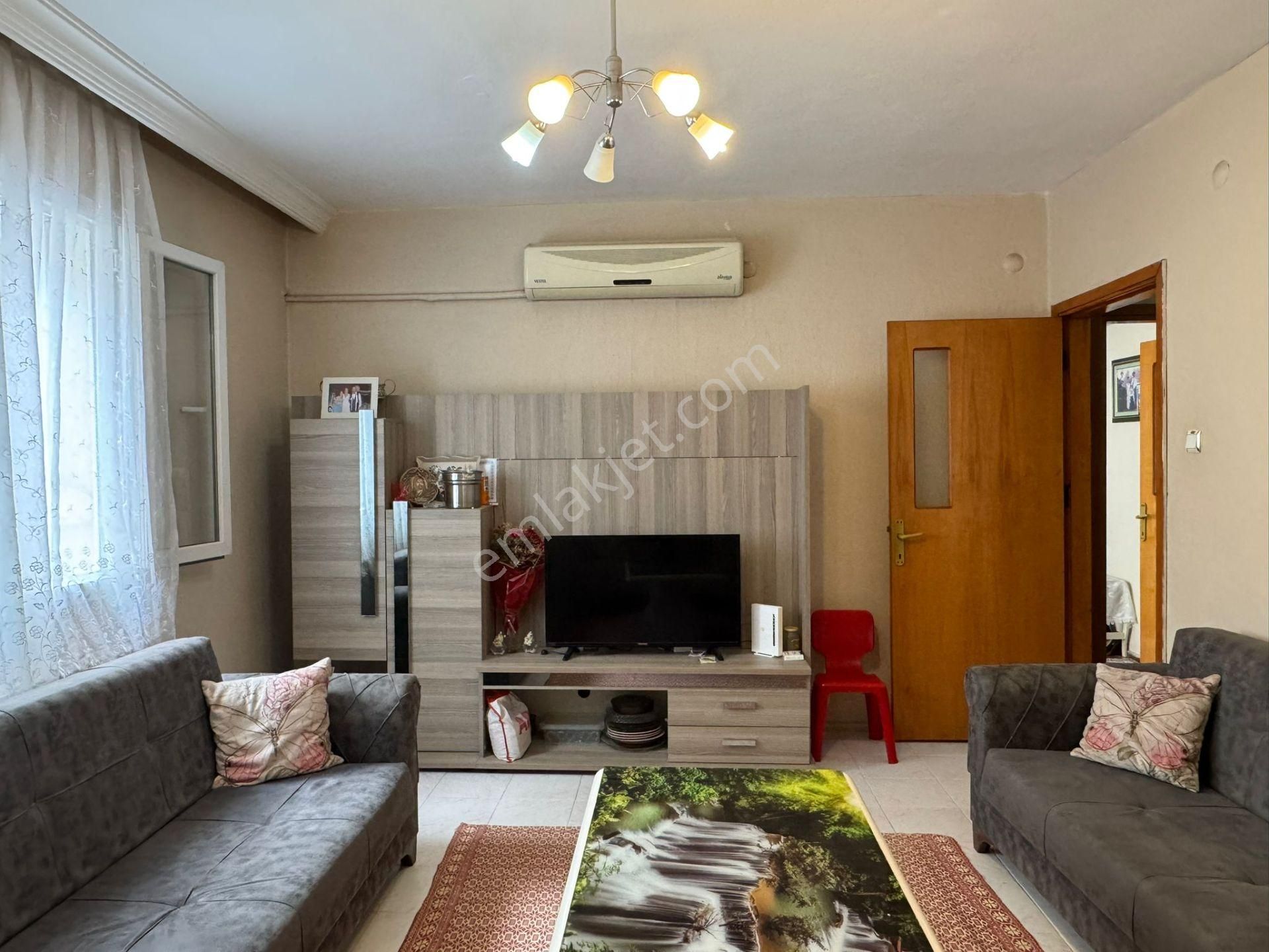 Buca Akıncılar’da Kiracısız 3+1 Satılık Daire - Görsel 3