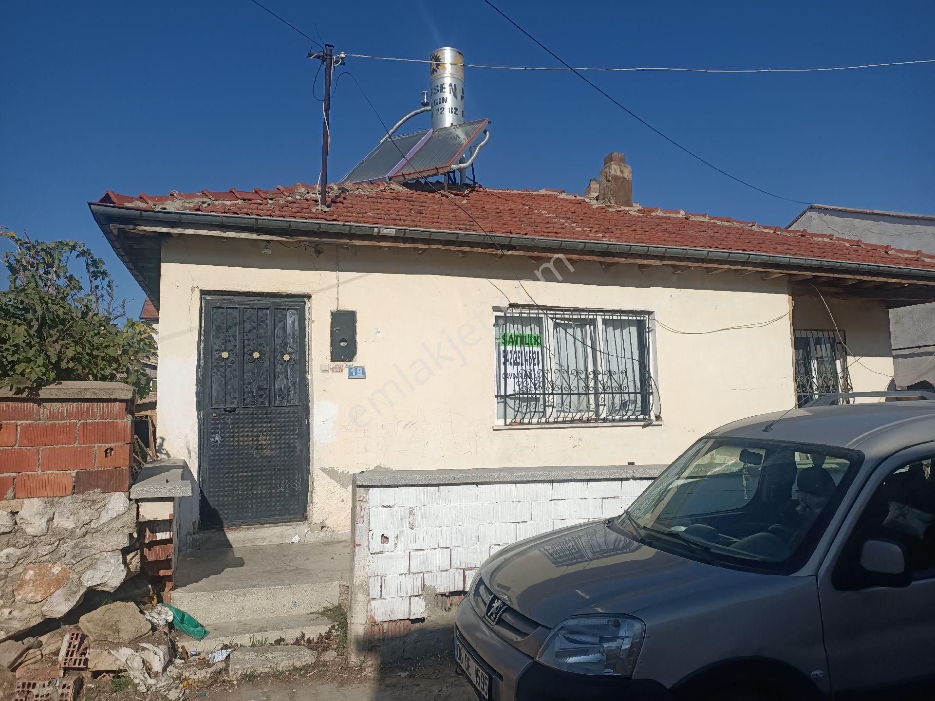 Müstakil Behçeli Ev Esentepe Mahallesinde Satılık Müstakil Behçeli Ev - Görsel 3