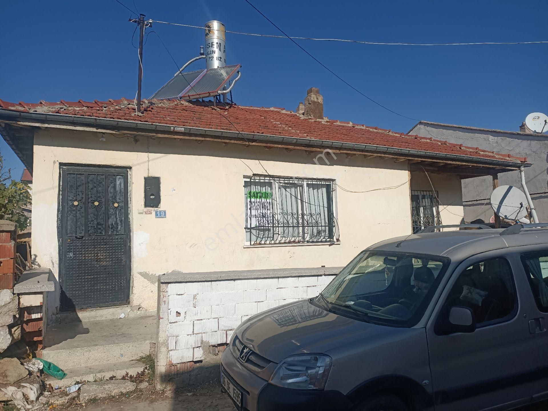 Müstakil Behçeli Ev Esentepe Mahallesinde Satılık Müstakil Behçeli Ev - Görsel 2