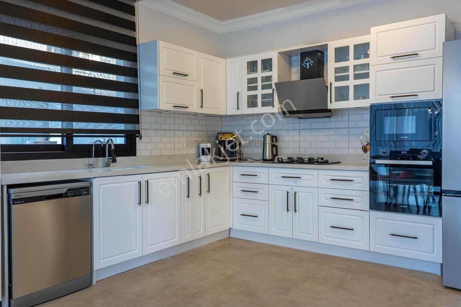 🏡 Girne Boğaz Bölgesi’nde 3+1 Bağımsız Villa – Site İçerisinde - Full Eşyalı - Türk Koçan 🌿 - Görsel 8