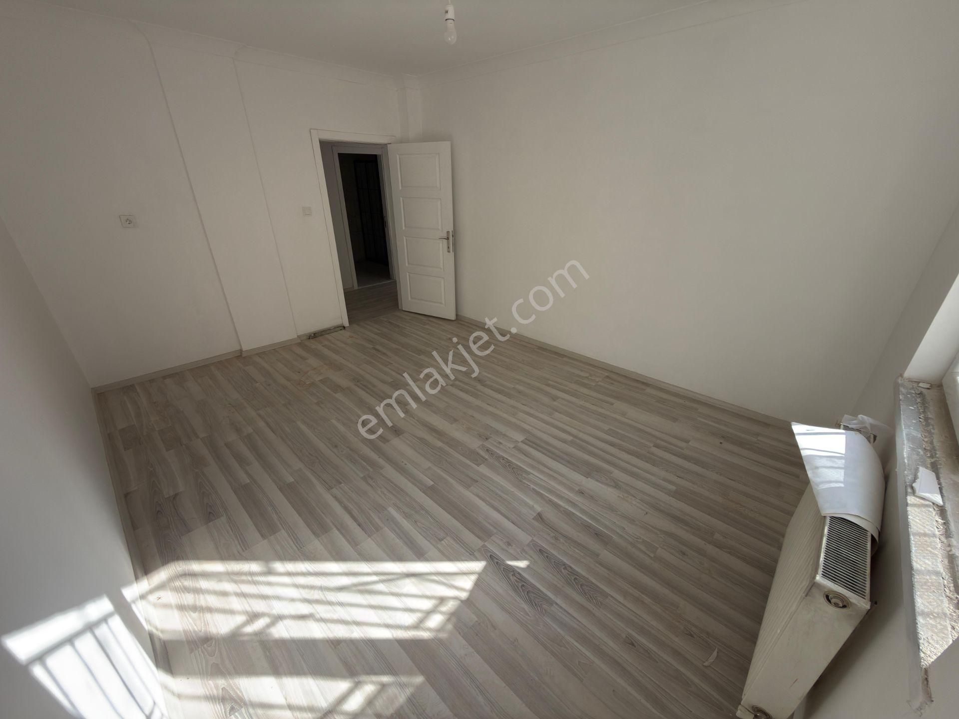 Etlik Mahallesi'nde Cadde Üzerinde 3+1 Full Yapılı Daire! - Görsel 7