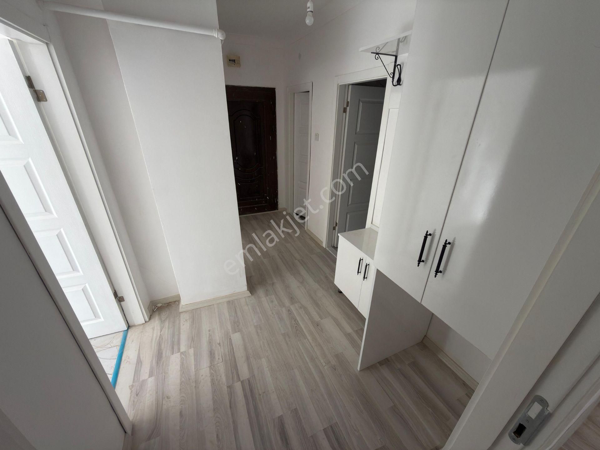 Etlik Mahallesi'nde Cadde Üzerinde 3+1 Full Yapılı Daire! - Görsel 16