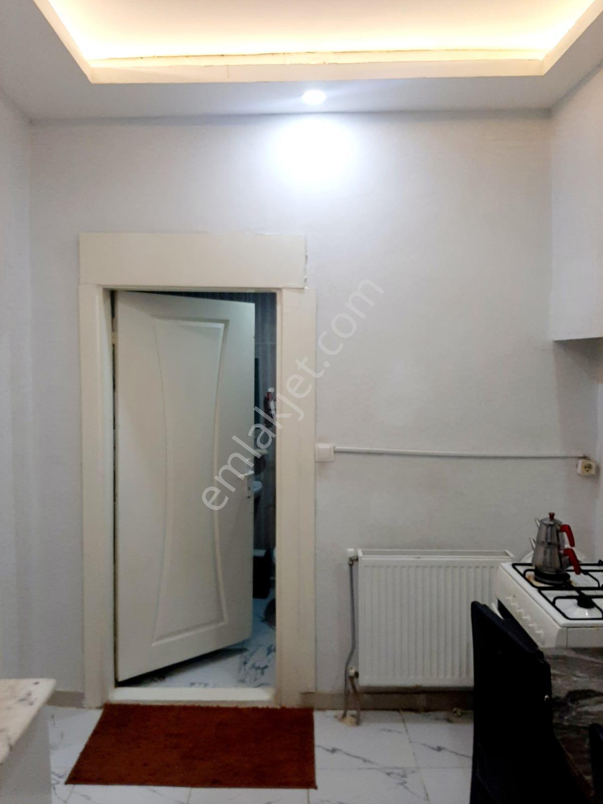 Sahibinden Acil Satılık 1+1 Doğalgazlı Daire Konak Arena Otel Arkası - Görsel 6