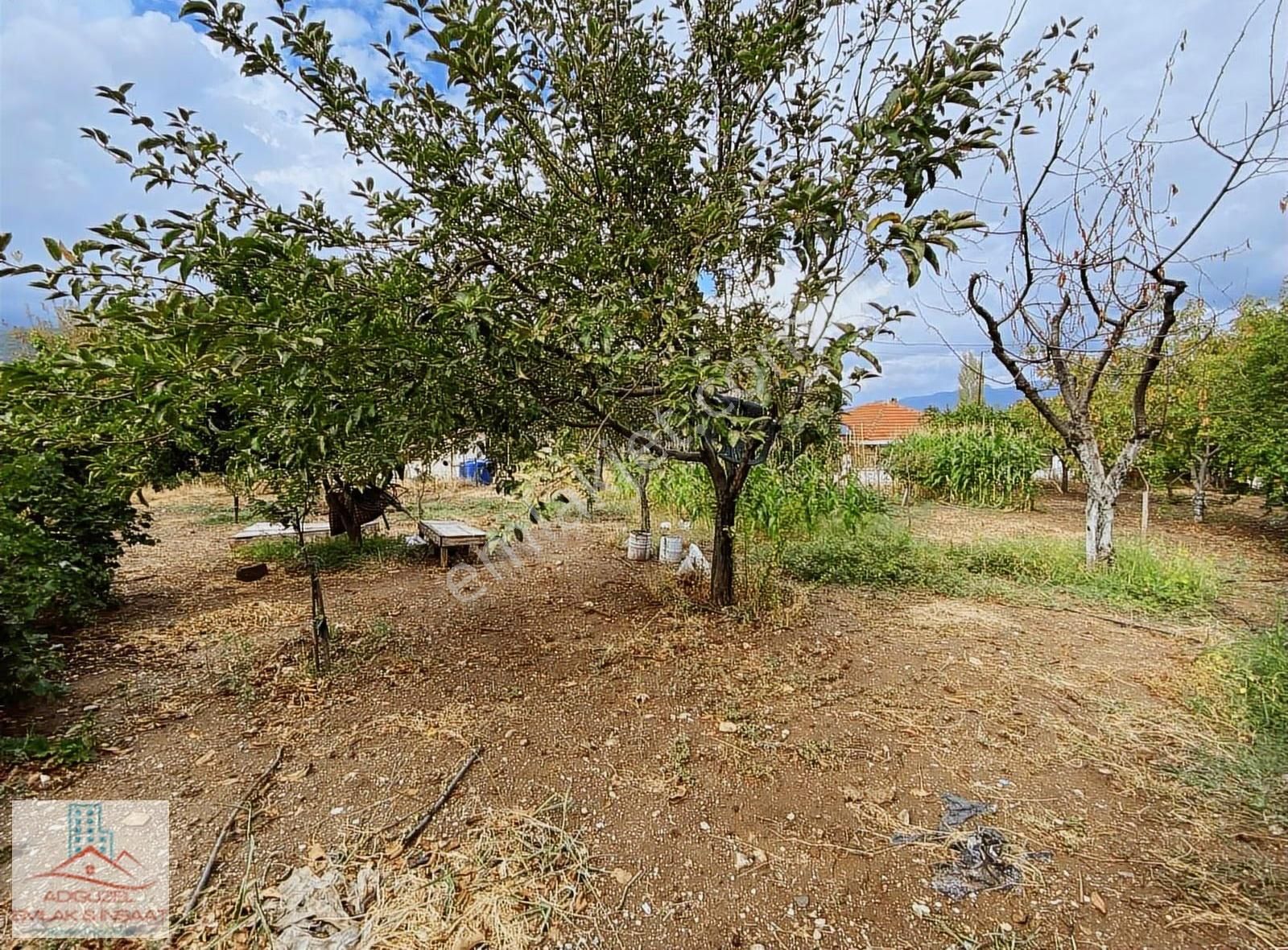 Çakırbeyli'de 2 Cepheli 2 Kat İmarlı Satılık Arsa