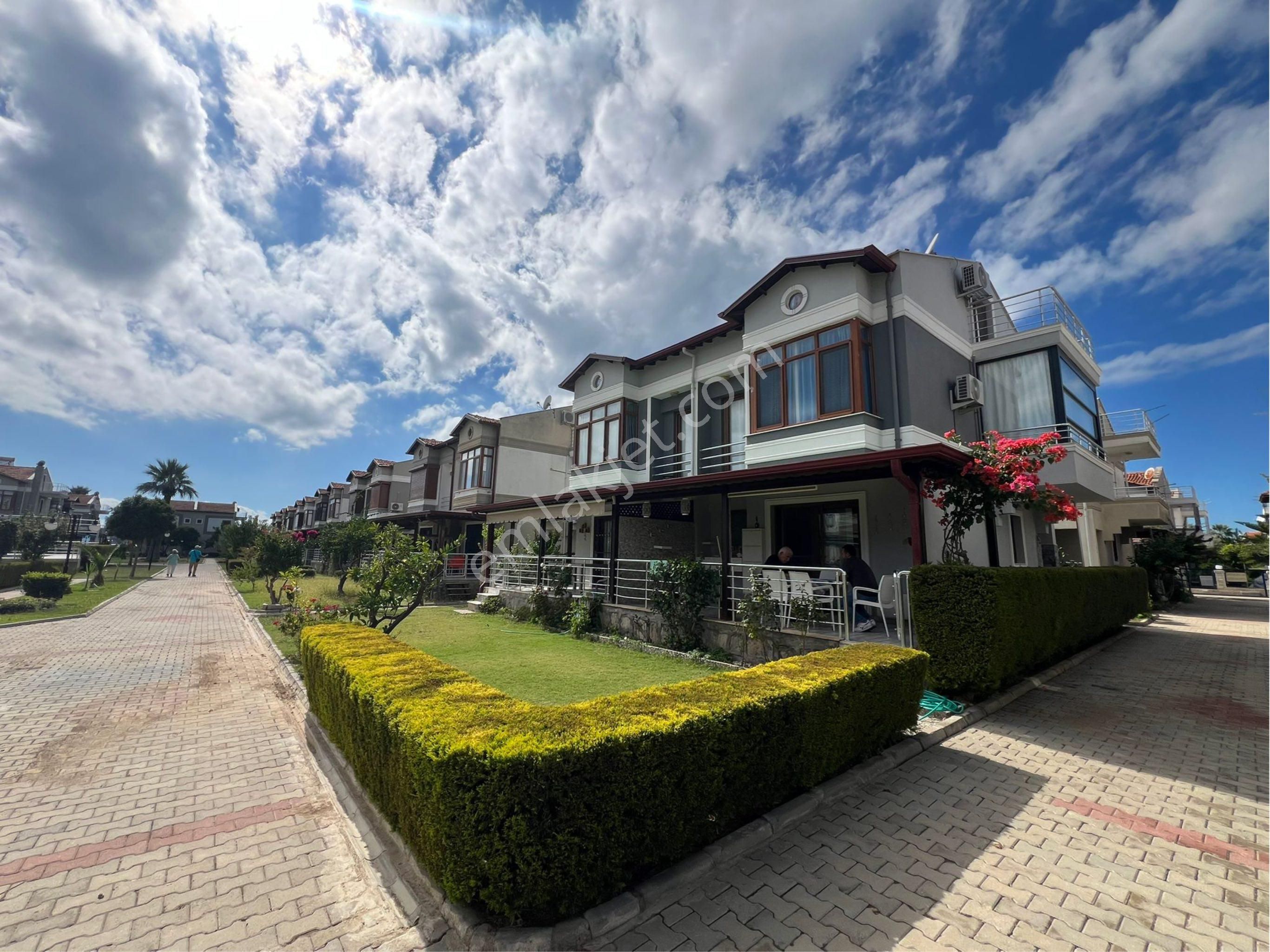 Gümüldür Denize Sıfır Site İçerisinde Havuzlu 3+1 Villa - Görsel 6