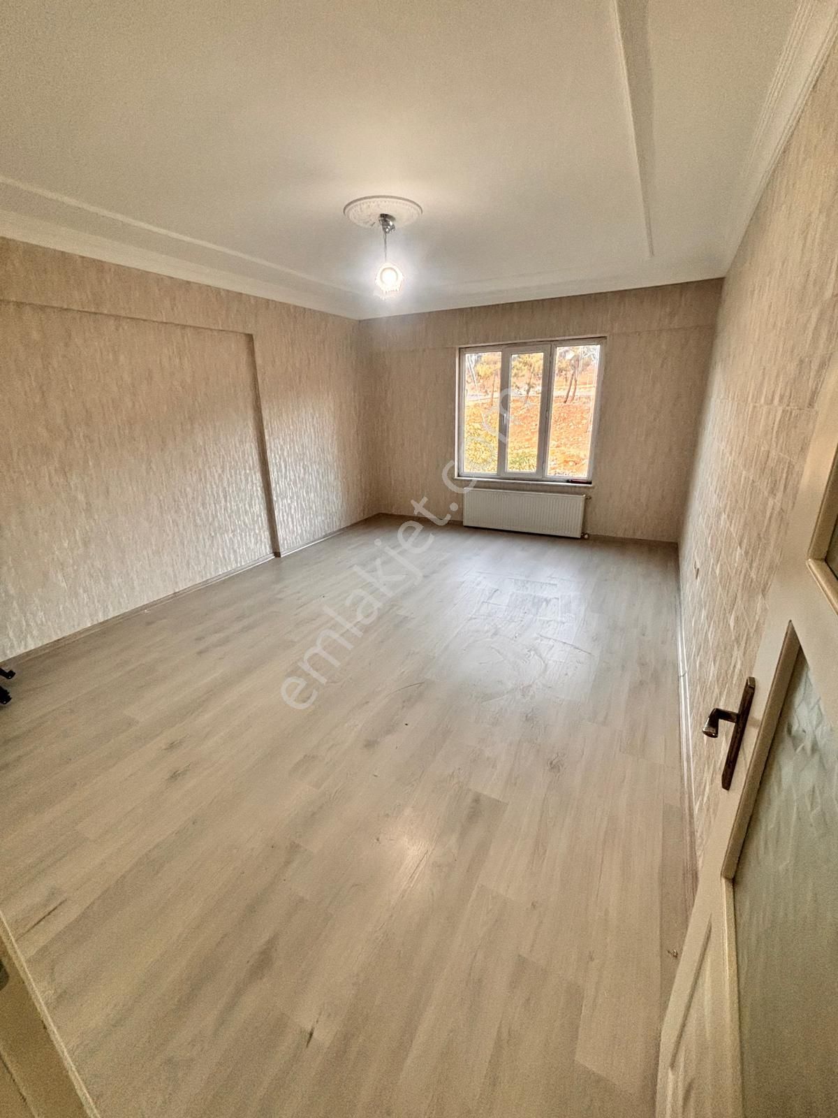 Mavi Emlaktan Şirinevlerde Satılık 2+1 Lüks Daire 2.550.000 Tl - Görsel 2