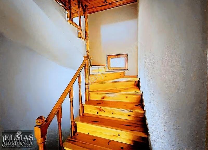 Sakarya Hendek Merkezde Satılık Tripleks Villa - Görsel 8