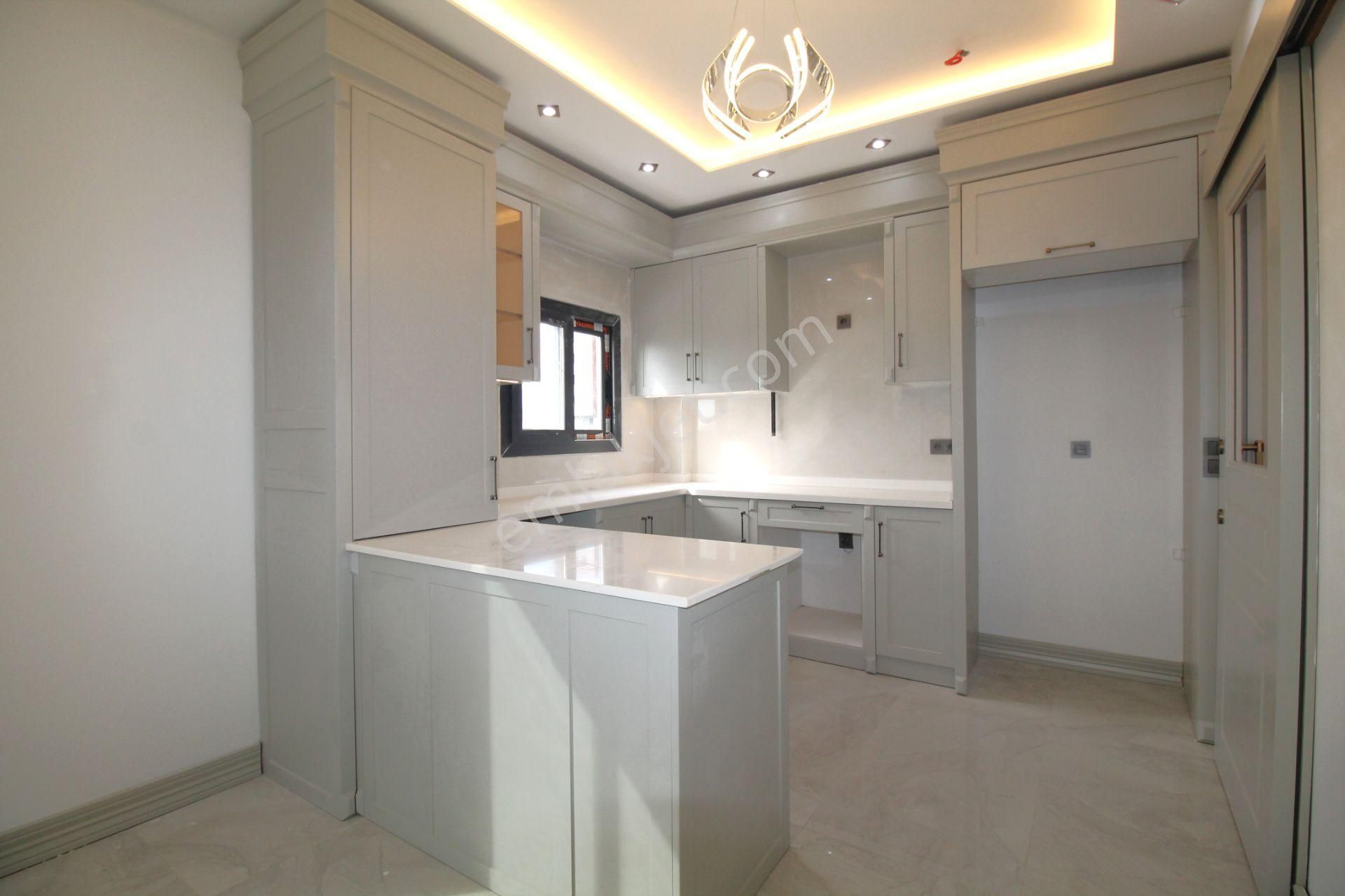 Retro’dan 75.yıl Mah’de Kaliteli İşçilik Modern Dizaynı İle Şık B.mutfak 2+1 ﻿ - Görsel 18