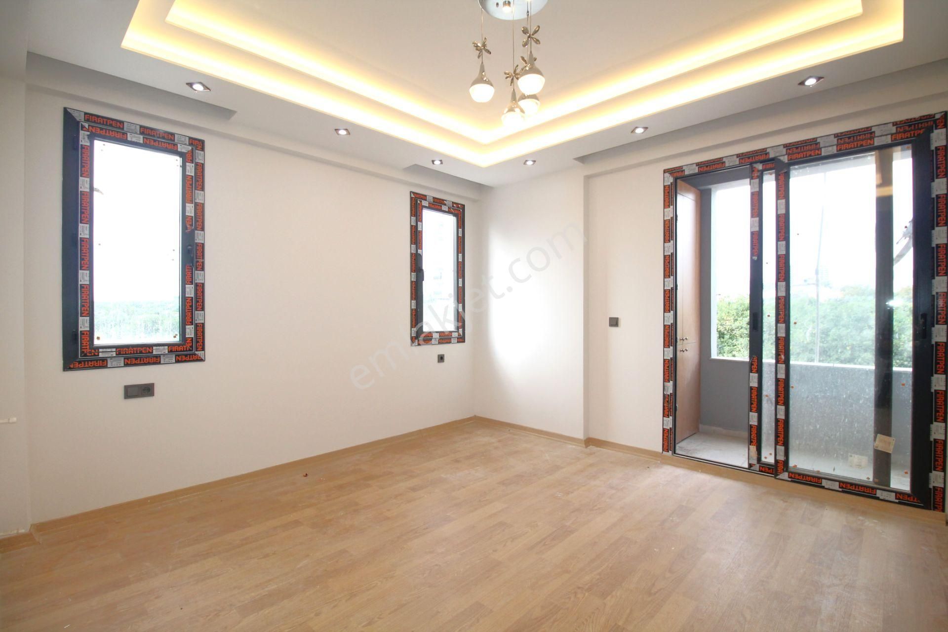 Retro’dan 75.yıl Mah’de Kaliteli İşçilik Modern Dizaynı İle Şık B.mutfak 2+1 ﻿ - Görsel 7