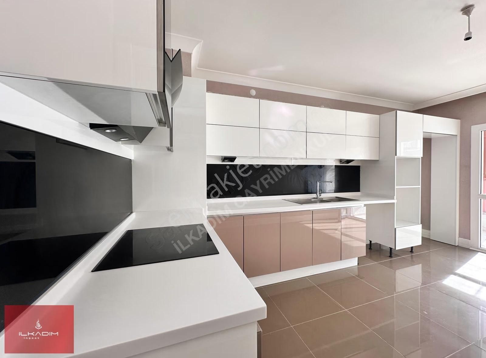 Yükseltepe Vadikent Konutları Çift Cepheli Büyük Tip Kiralık 3+1