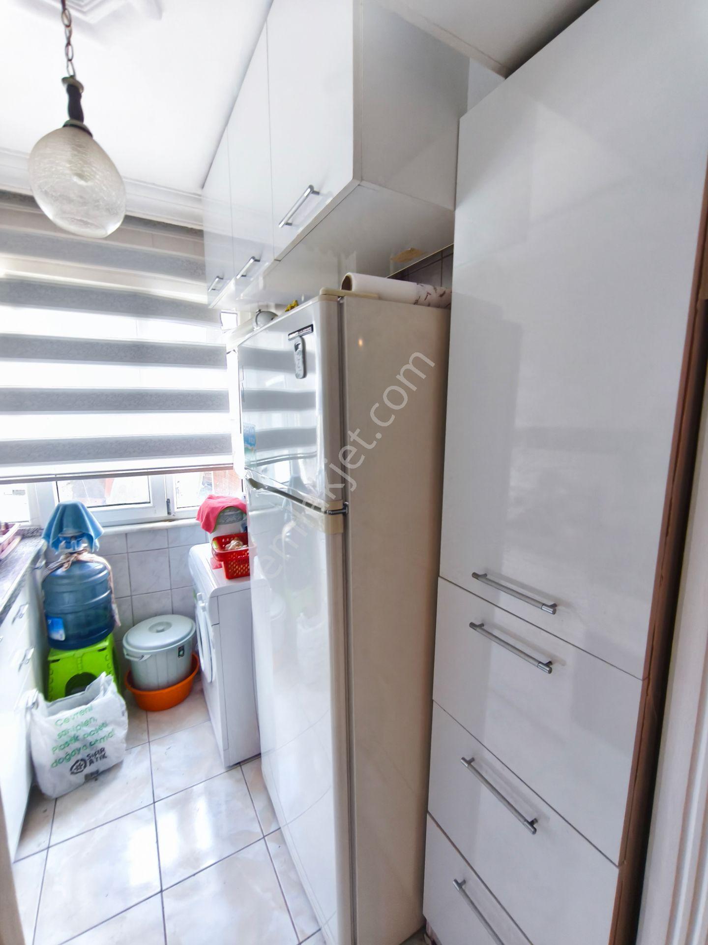 Eyüp Nişancı 2+1 / 85m2 / 4.kat / Metrobüse 2-3 Dk / Kombili / Bakımlı / Yatırımlık - Görsel 14