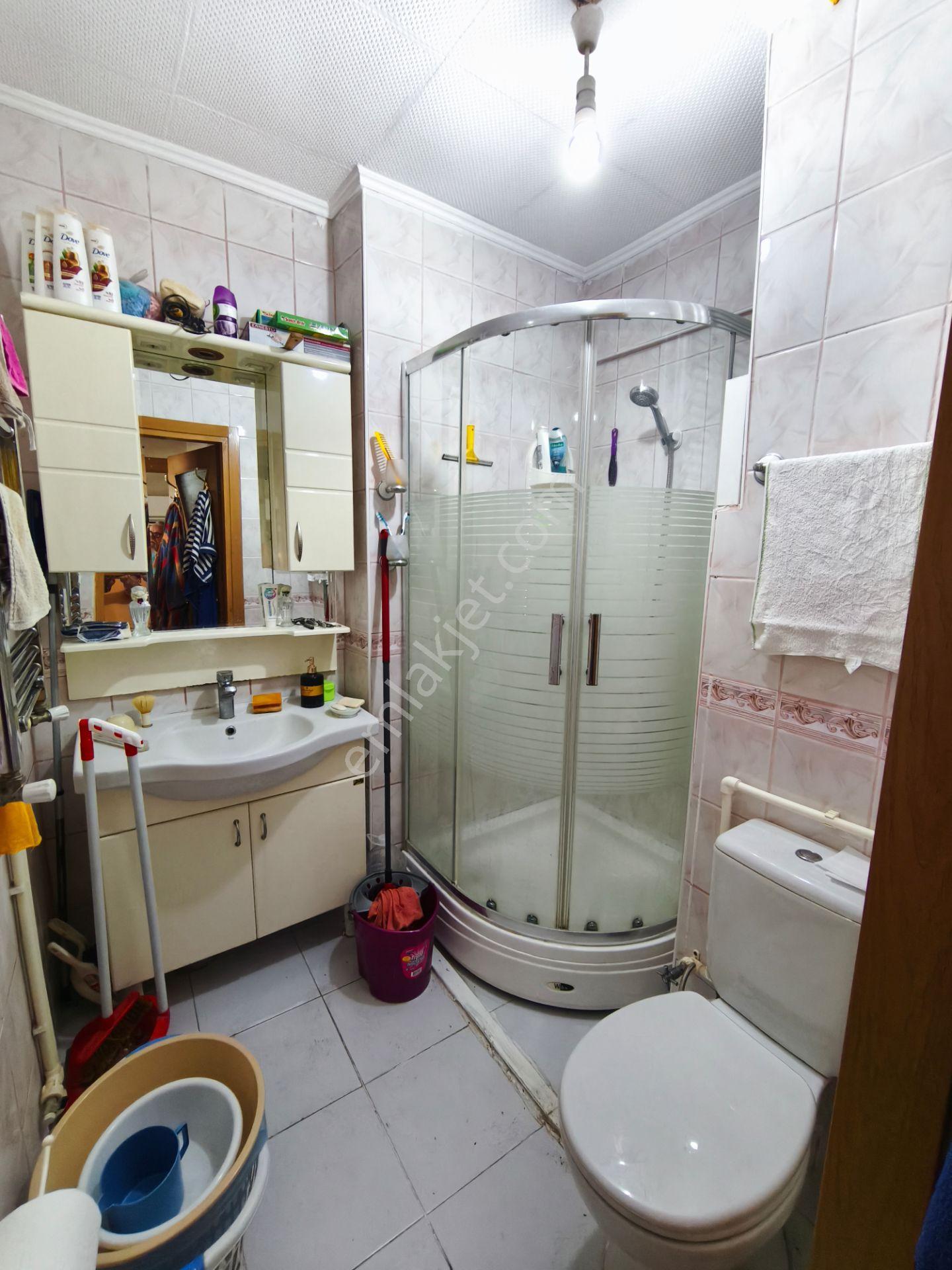 Eyüp Nişancı 2+1 / 85m2 / 4.kat / Metrobüse 2-3 Dk / Kombili / Bakımlı / Yatırımlık - Görsel 24