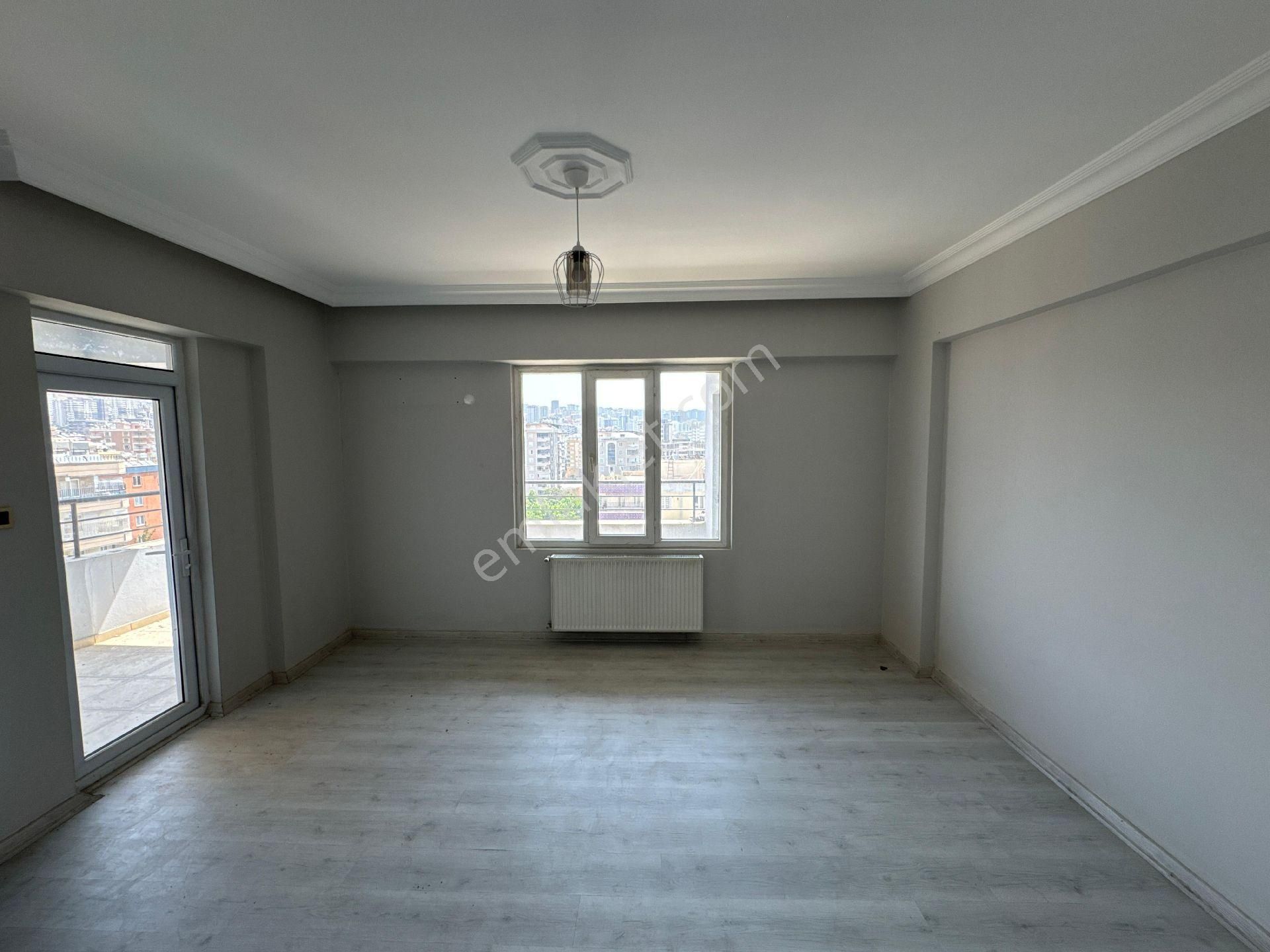 Yavuz Emlak Tan Satılık Daire Arakat Karaköprü Go Petrol Yanı 5 Oda - Görsel 4