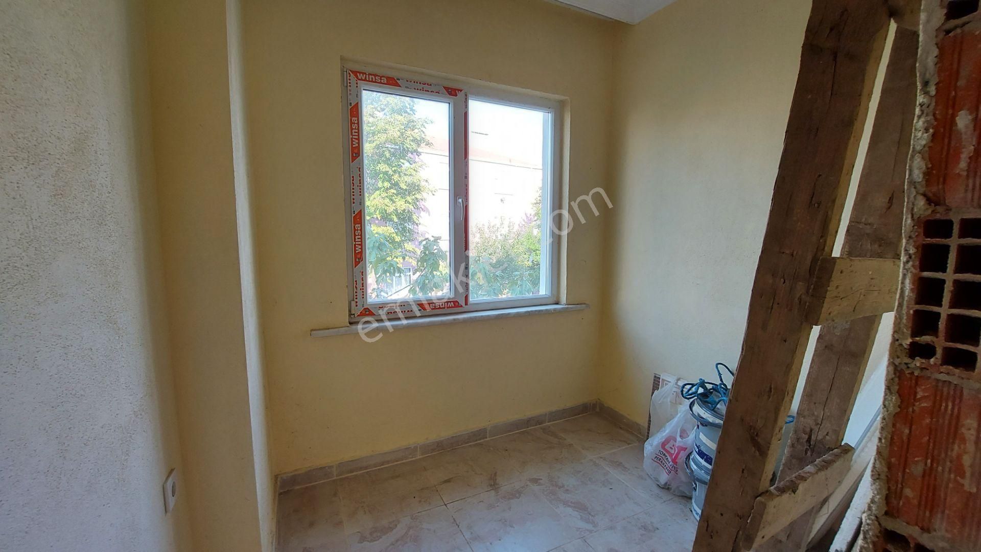 Körfez Kuzey Mahallesi Satılık 4+1 Müstakil Ev Ve Arsası - Görsel 21