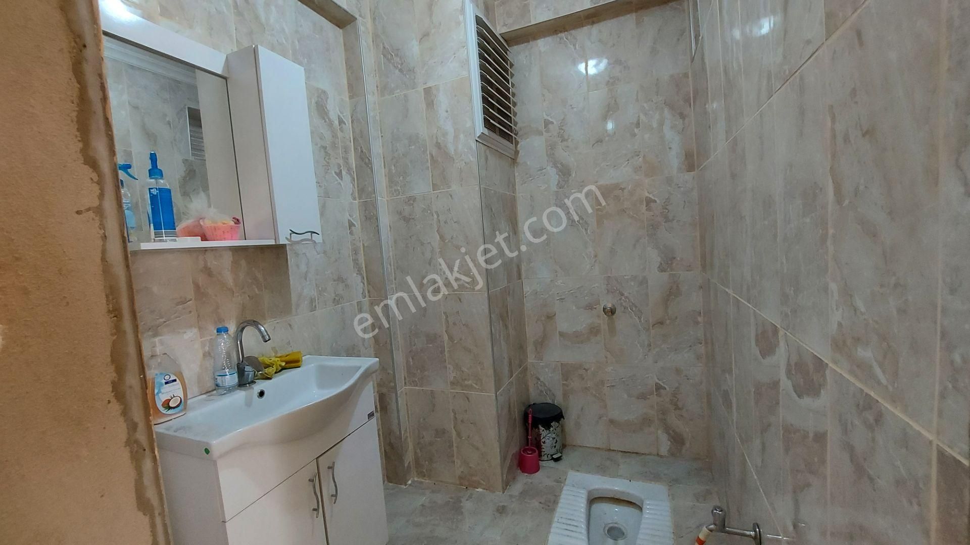 Körfez Kuzey Mahallesi Satılık 4+1 Müstakil Ev Ve Arsası - Görsel 12