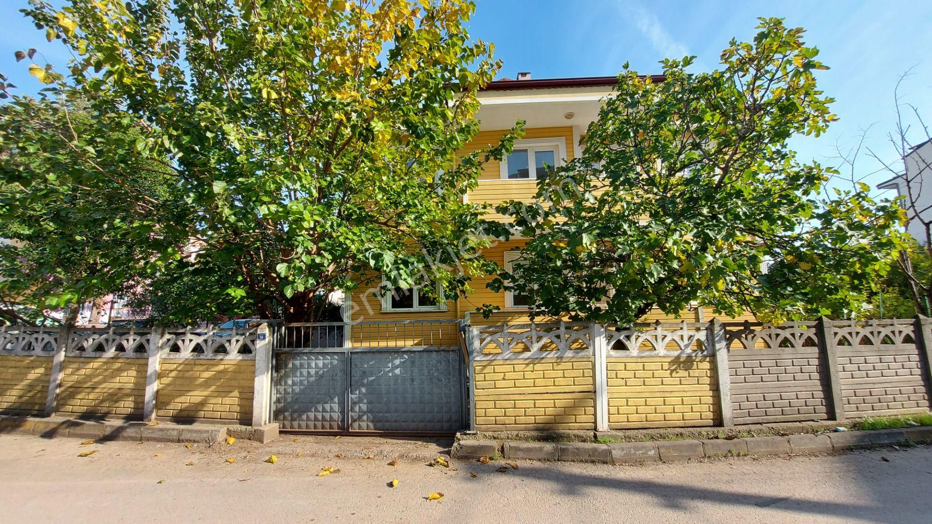 Körfez Kuzey Mahallesi Satılık 4+1 Müstakil Ev Ve Arsası - Görsel 3