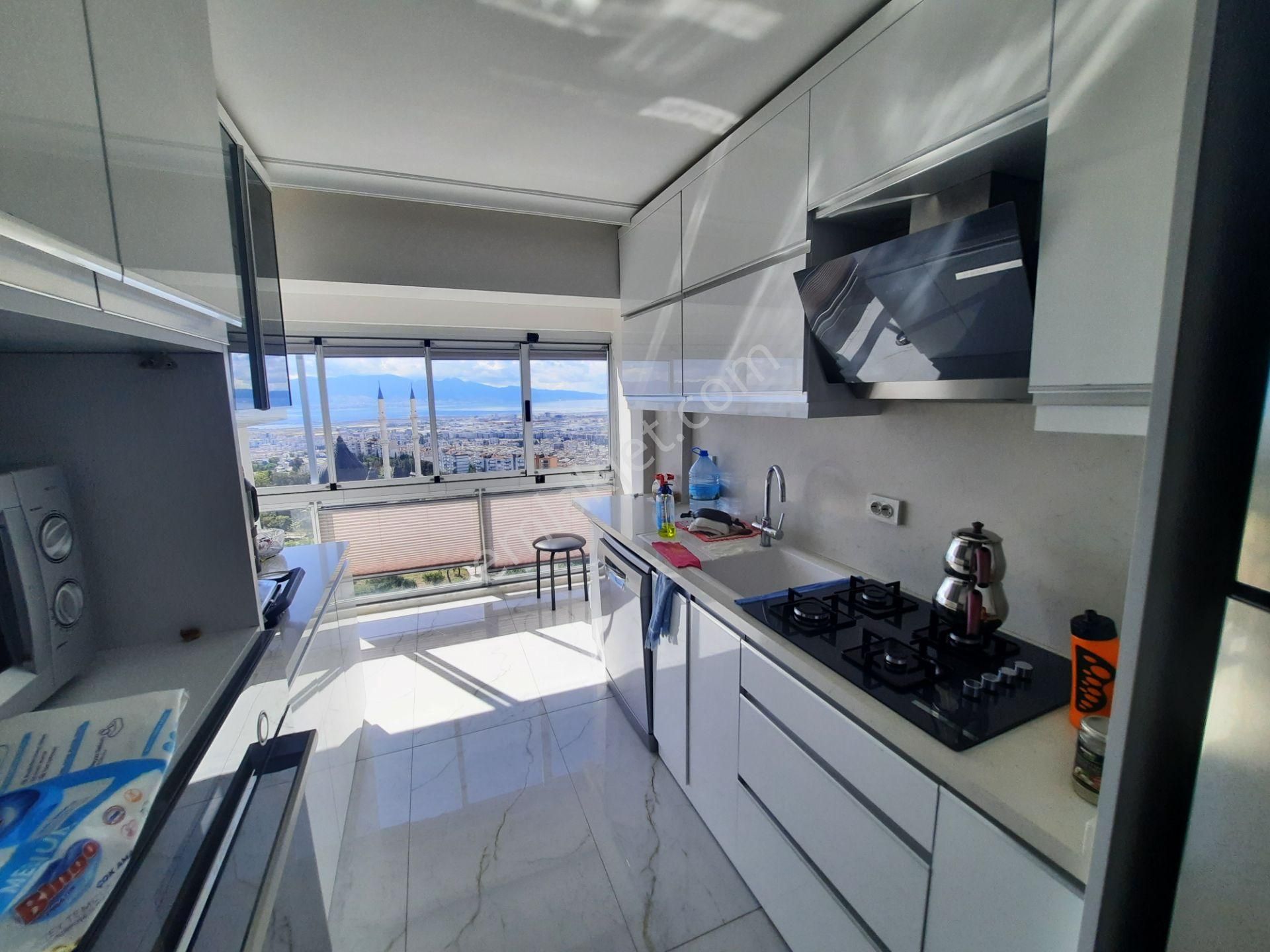 İzkent'in En Güzel Manzarasına Sahip Evi.. Üstelik Tadilatlı.. - Görsel 13