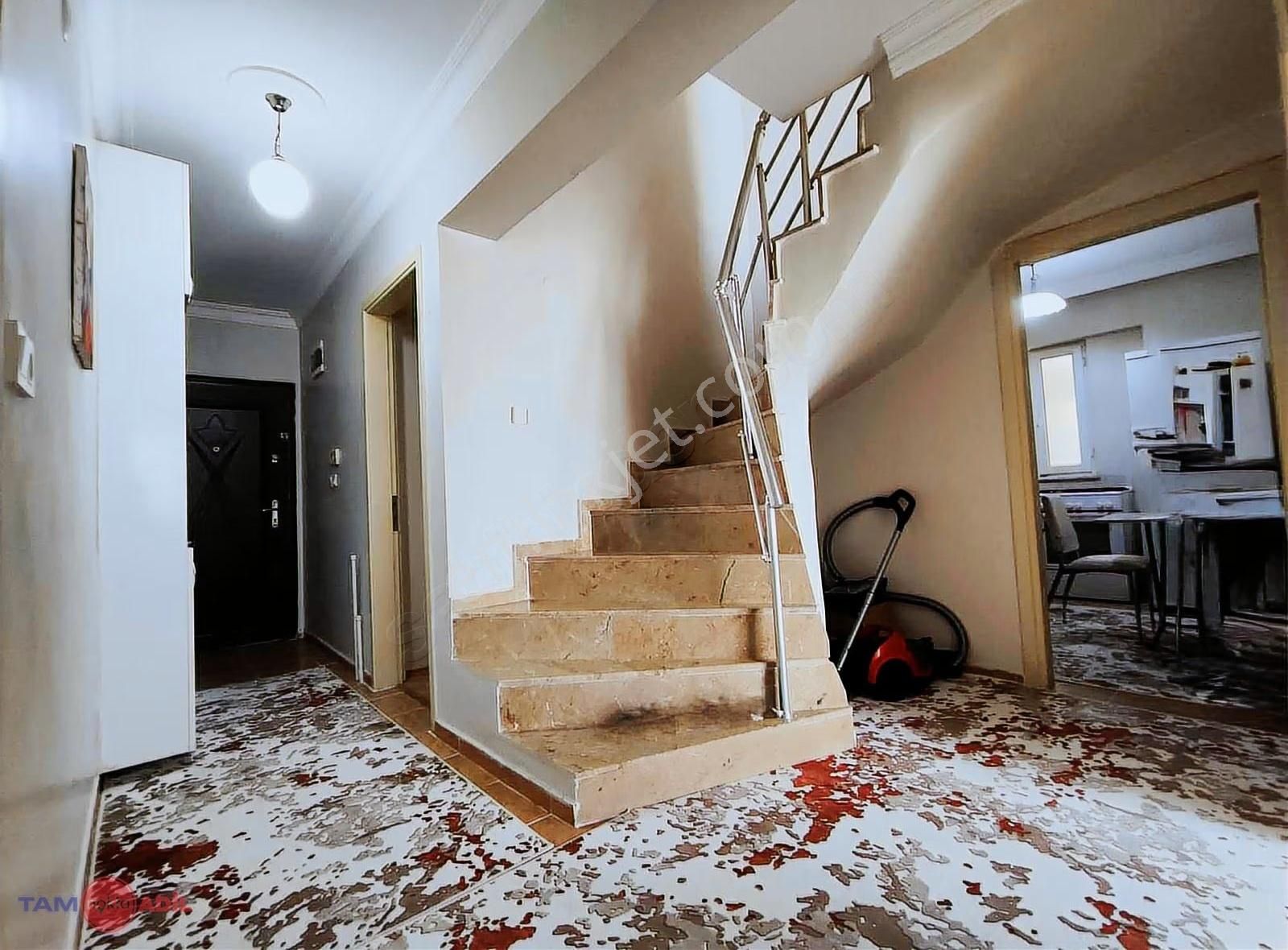 Dikili İsmetpaşa Mahallesi 5+1 Dubleks Satılık Daire - Görsel 13