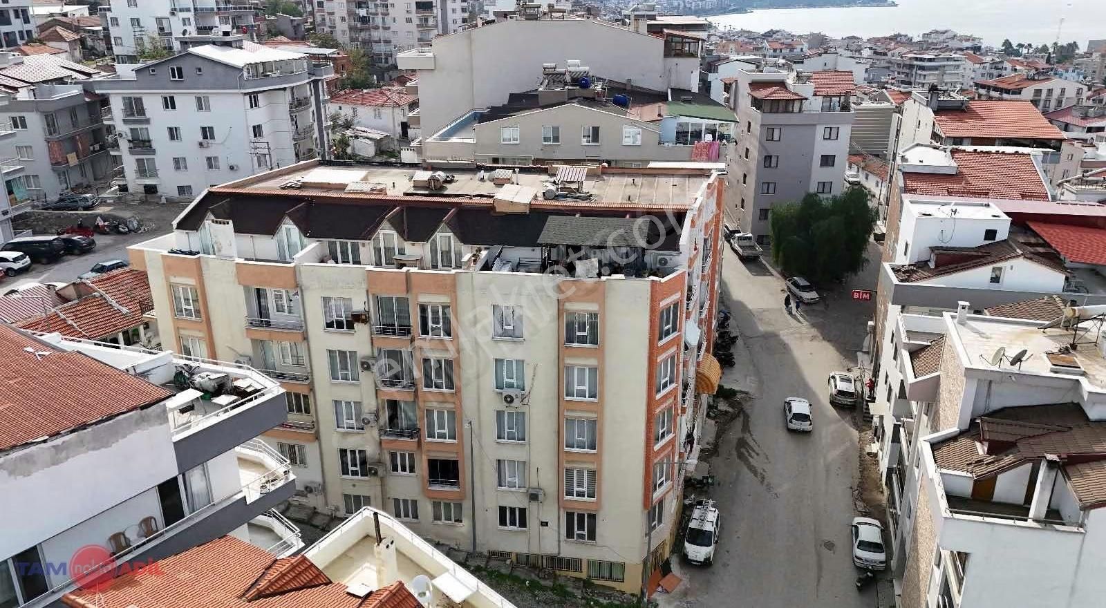 Dikili İsmetpaşa Mahallesi 5+1 Dubleks Satılık Daire