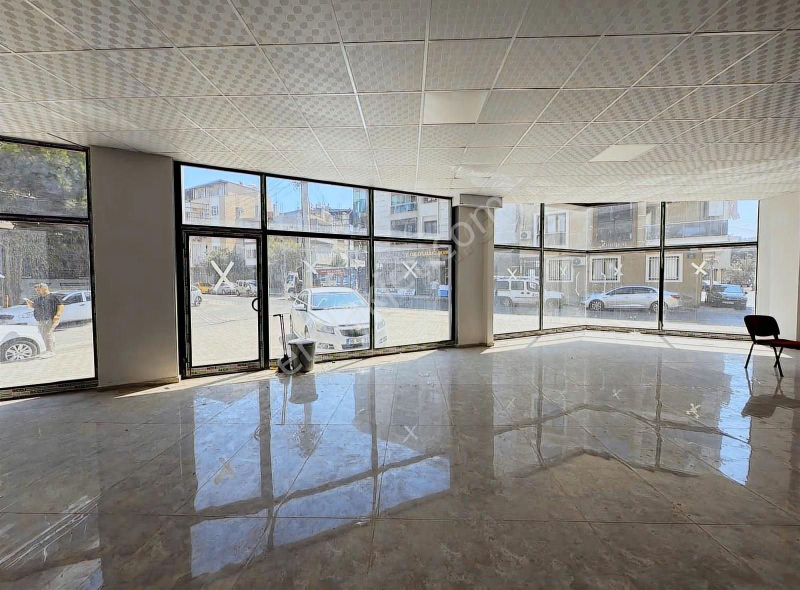 Buca 220 M2 Kurumsala Kiralık Sıfır İki Cepheli Dükkan - Görsel 2