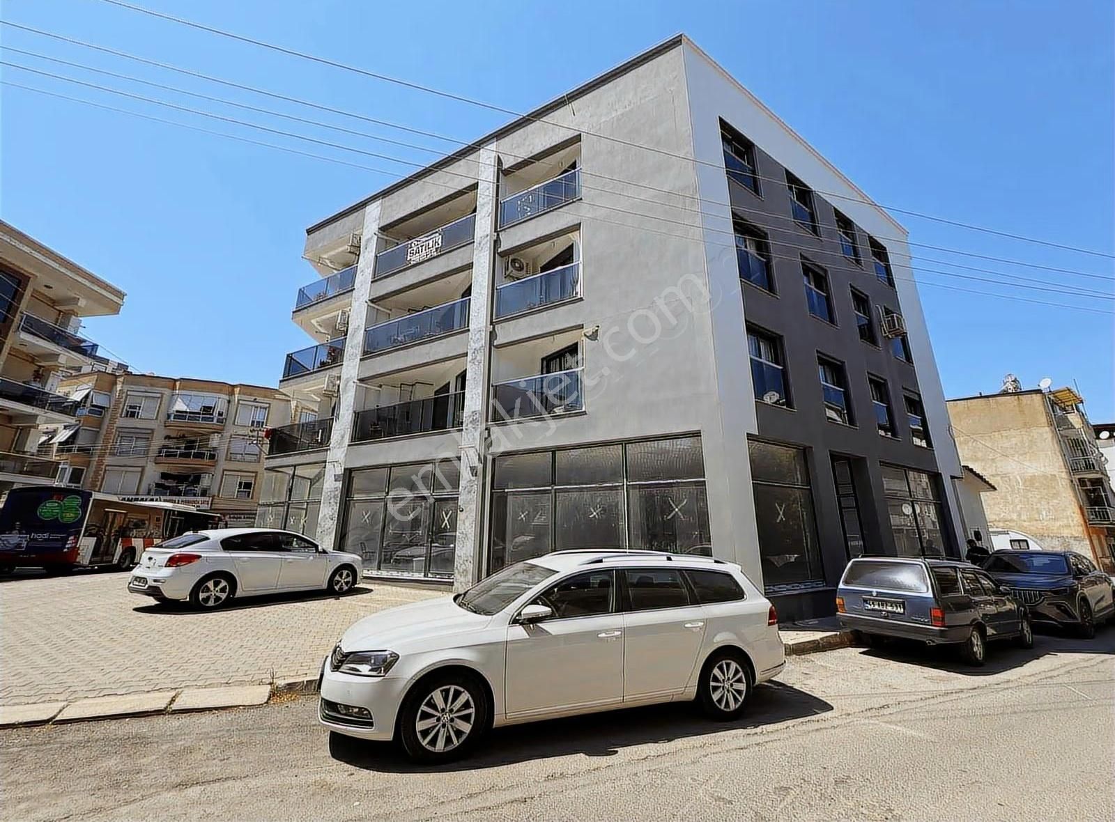 Buca 220 M2 Kurumsala Kiralık Sıfır İki Cepheli Dükkan - Görsel 5