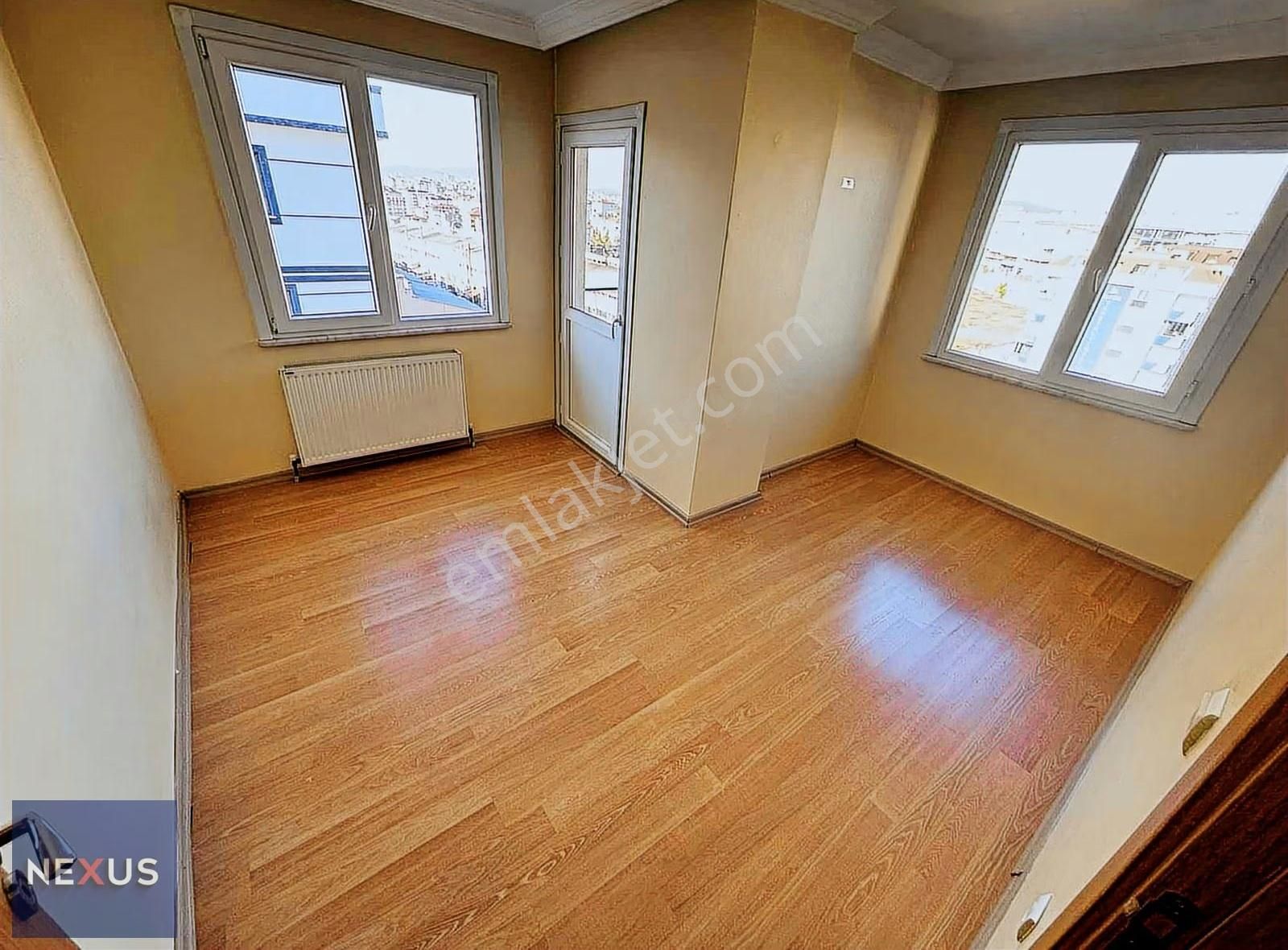 Sultanbeyli Battalgazi Mahallesi Satılık Teraslı Boş 3+1 Daire - Görsel 17