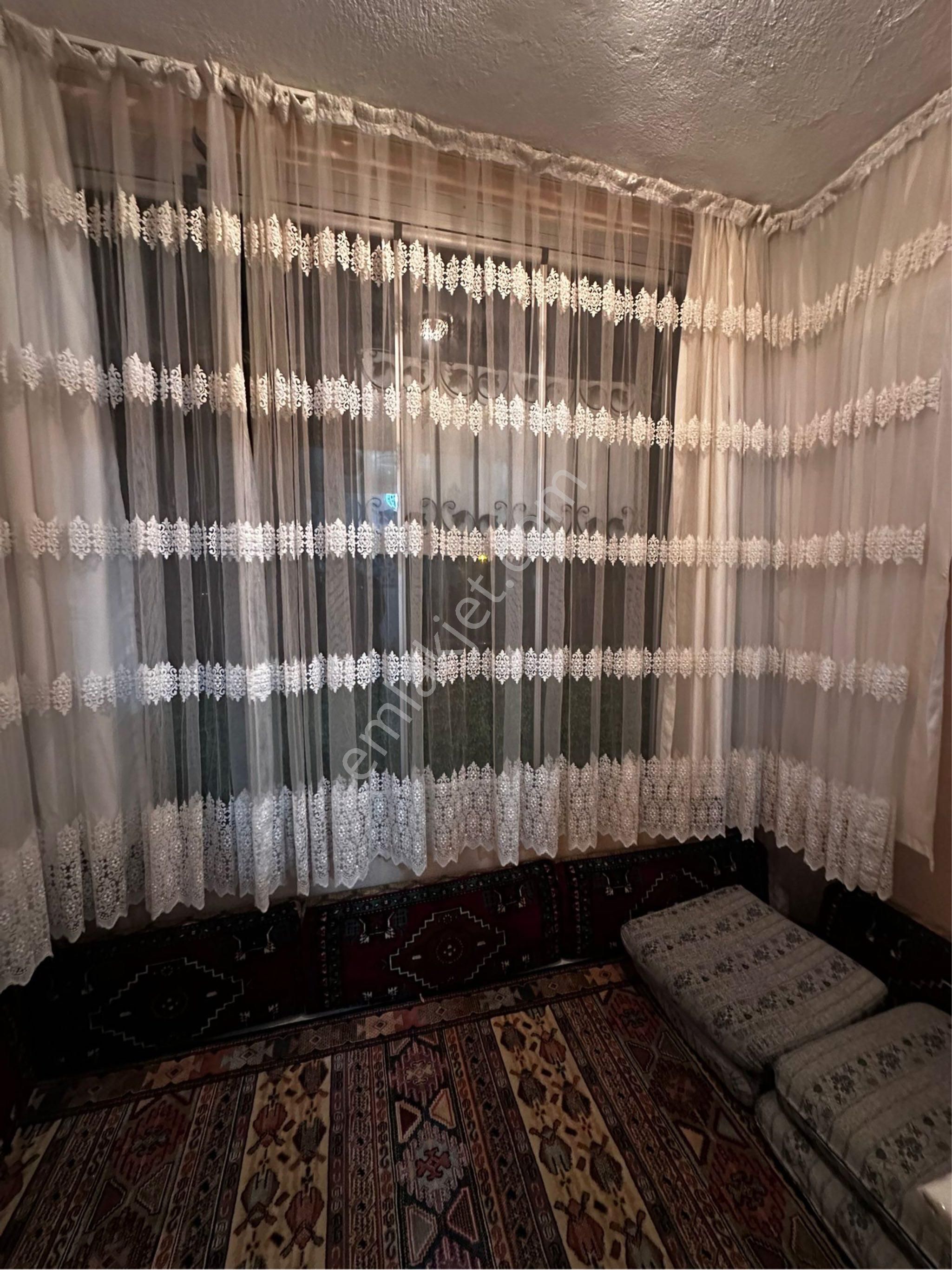 Fetih Caddesinde Satılık 3+1 - Görsel 8