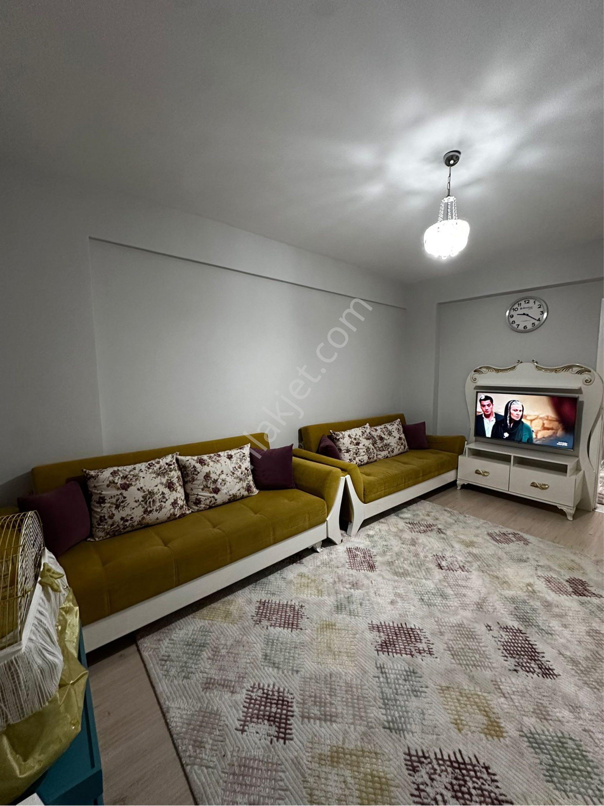 Fetih Caddesinde Satılık 3+1 - Görsel 18