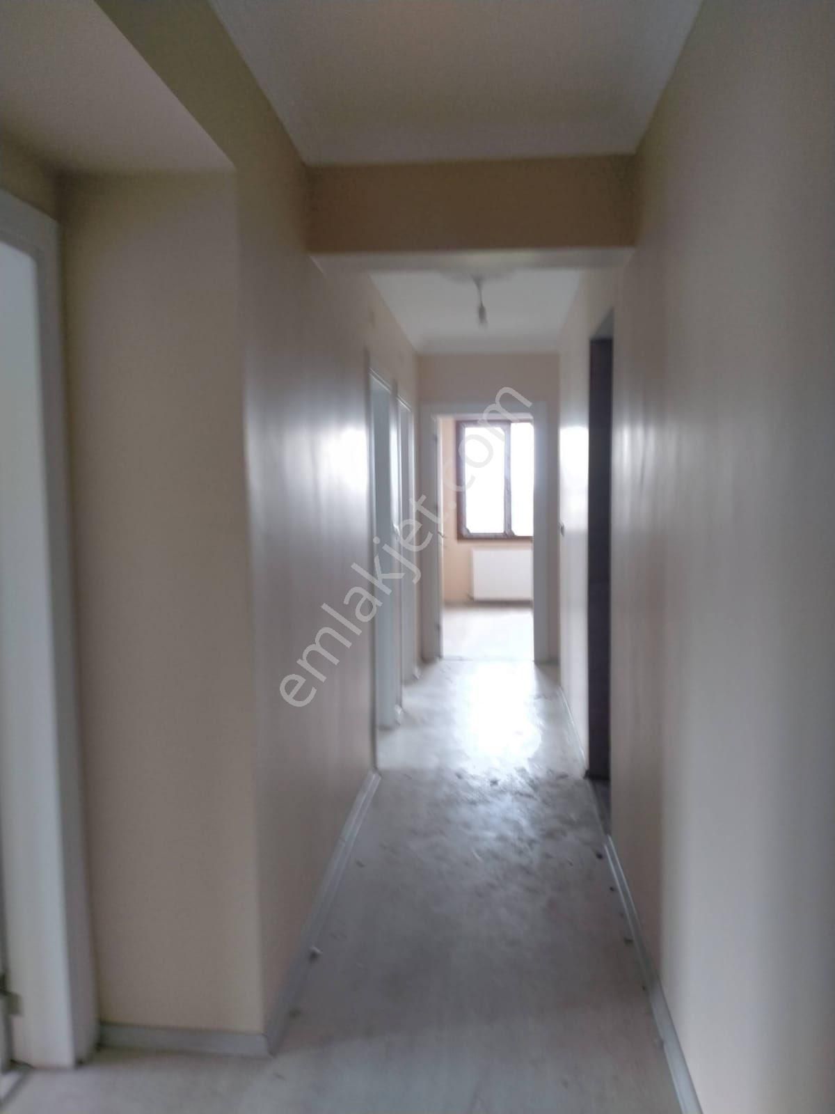 Keli Mahallesi Kiracılı 3+1 Lüks Daire - Görsel 25