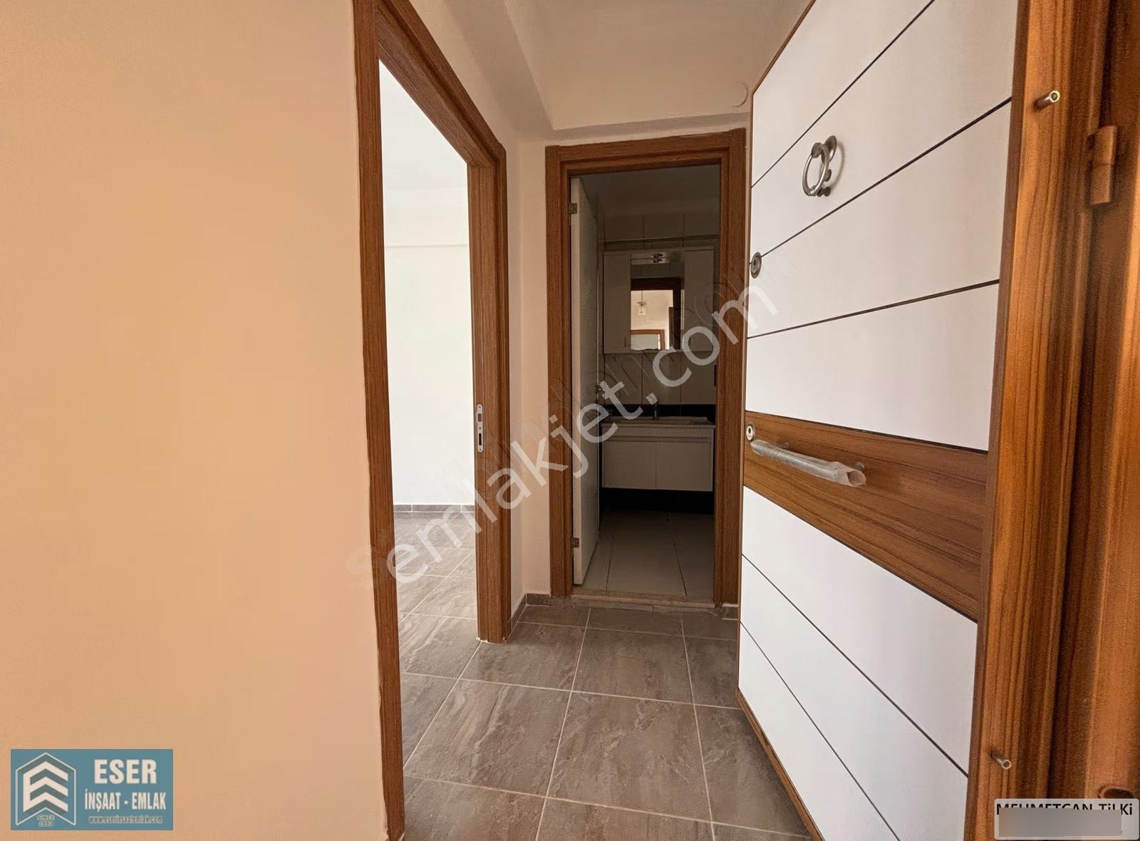 Plaja 1.250 Metre Müstakil Girişli Villa Tadında 2+1 Geniş Daire - Görsel 15